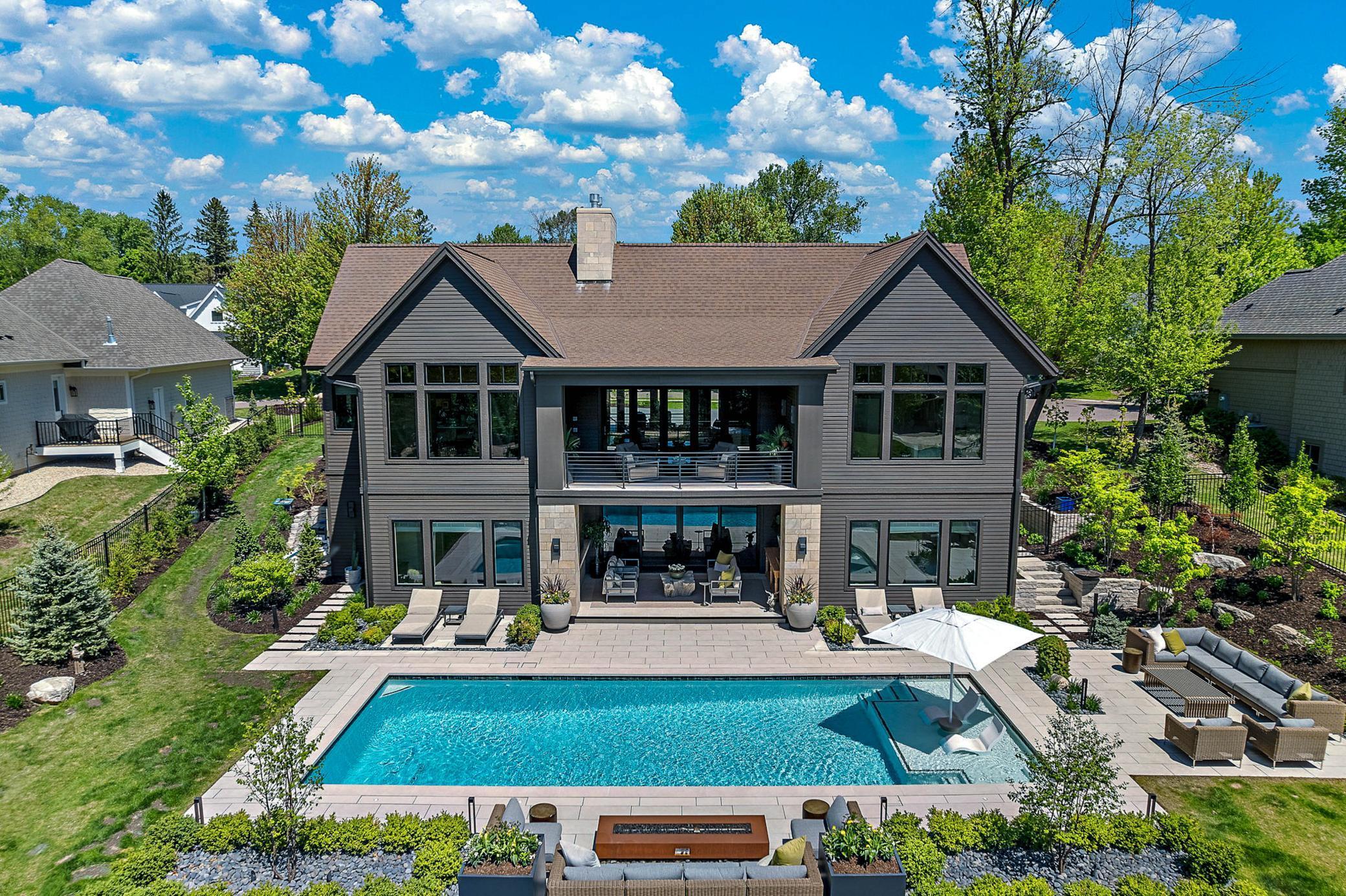 Plymouth, Minnesota, 55447, United States, 4 Bedrooms Bedrooms, ,4 BathroomsBathrooms,Residential,Active,1919048