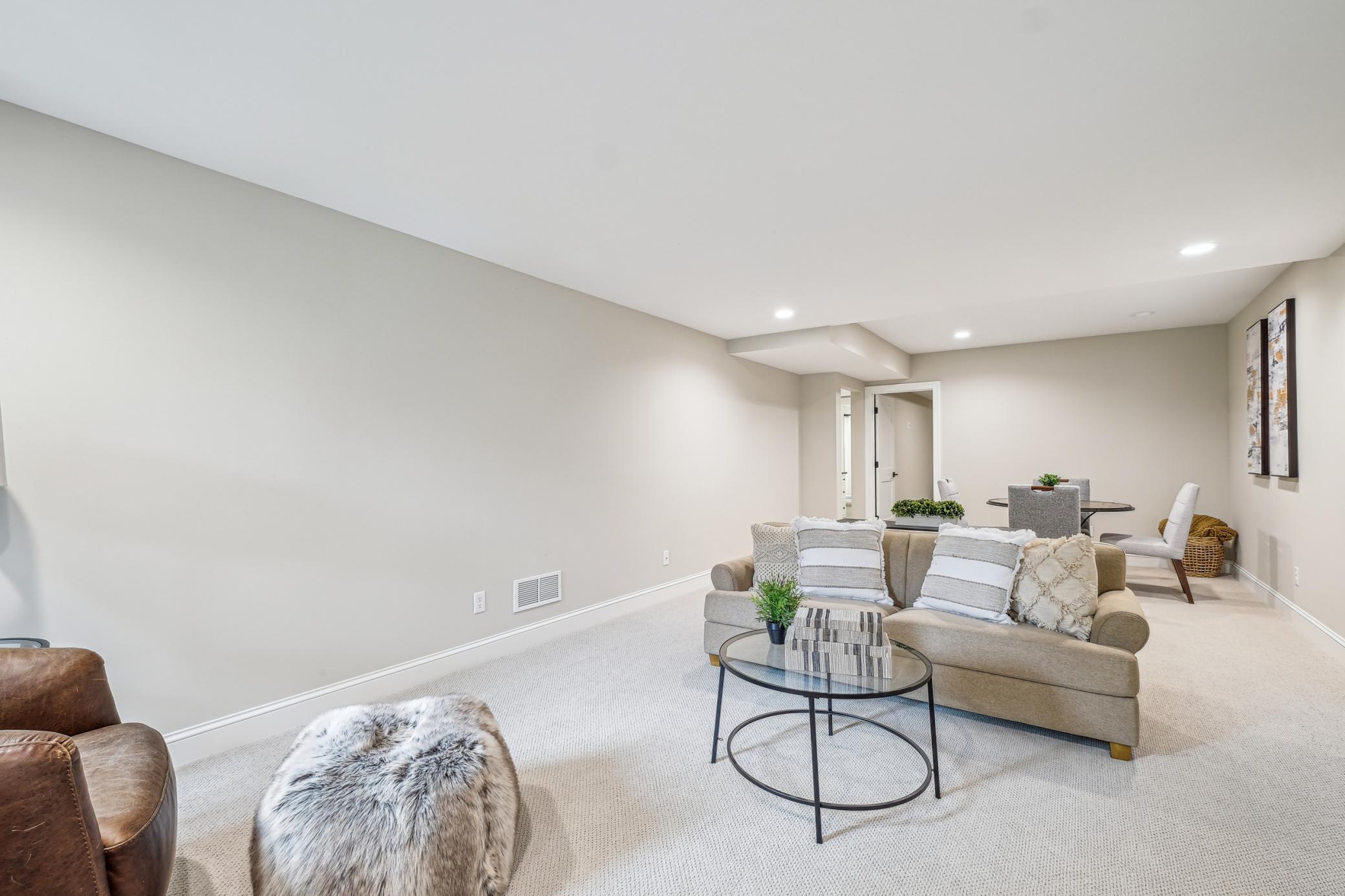 Eden Prairie, Minnesota, 55347, United States, ,4 BathroomsBathrooms,Residential,Active,1843432