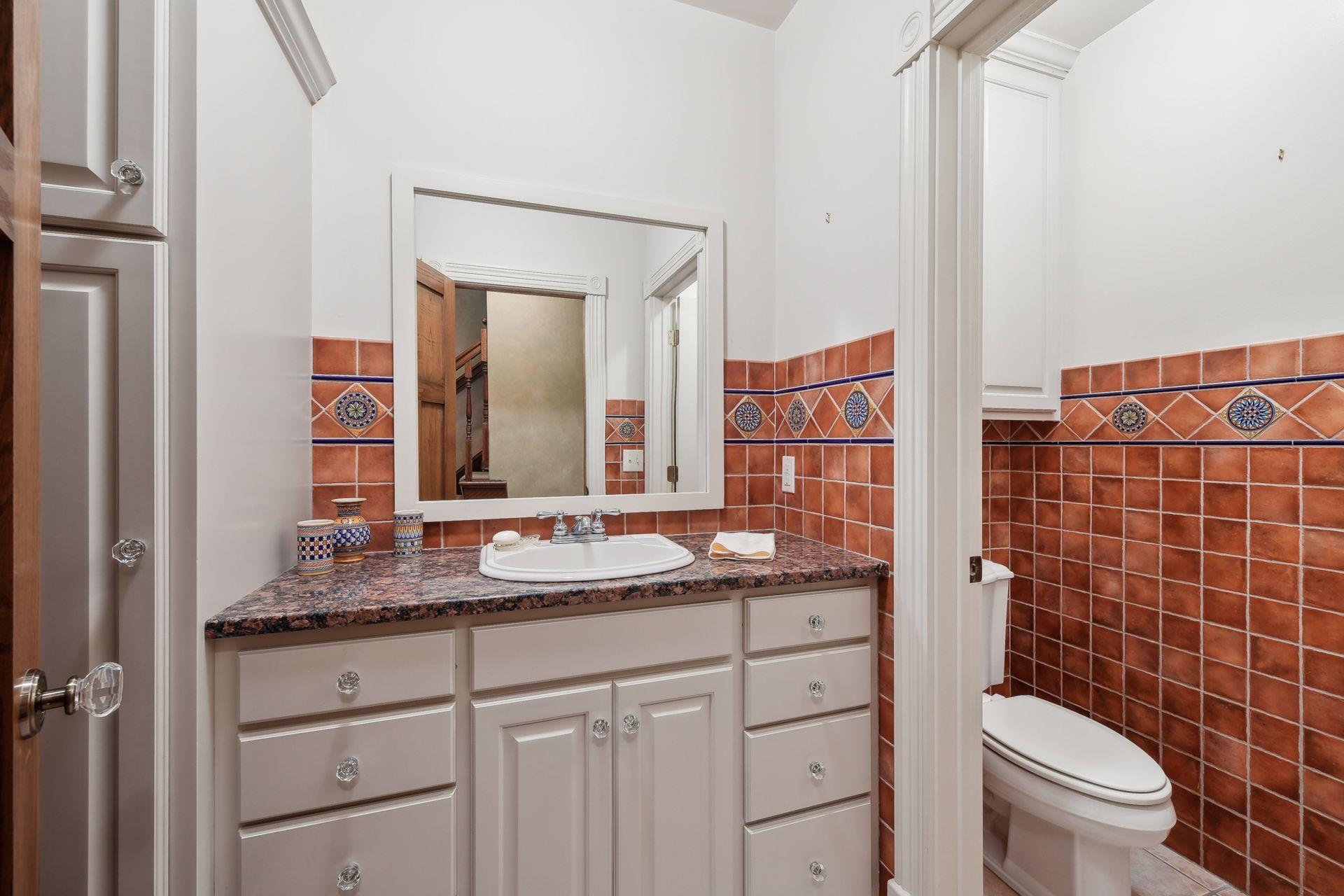 Norwood Young America, Minnesota, 55368, United States, ,5 BathroomsBathrooms,Residential,Active,1748300