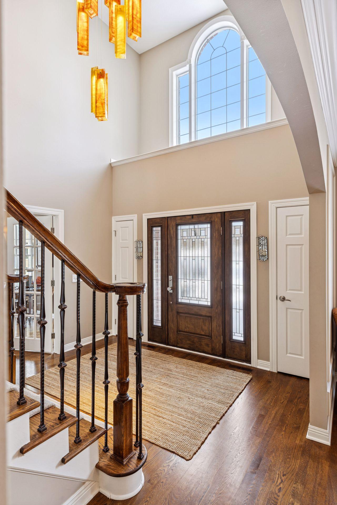 West Saint Paul, Minnesota, 55118, United States, 5 Bedrooms Bedrooms, ,5 BathroomsBathrooms,Residential,Active,2013431