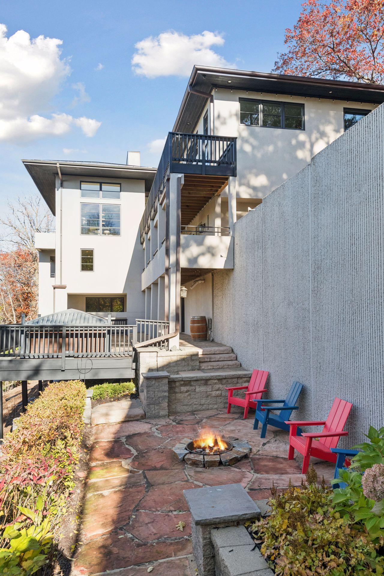 Minneapolis, Minnesota, 55439, United States, 5 Bedrooms Bedrooms, ,6 BathroomsBathrooms,Residential,Active,1987211