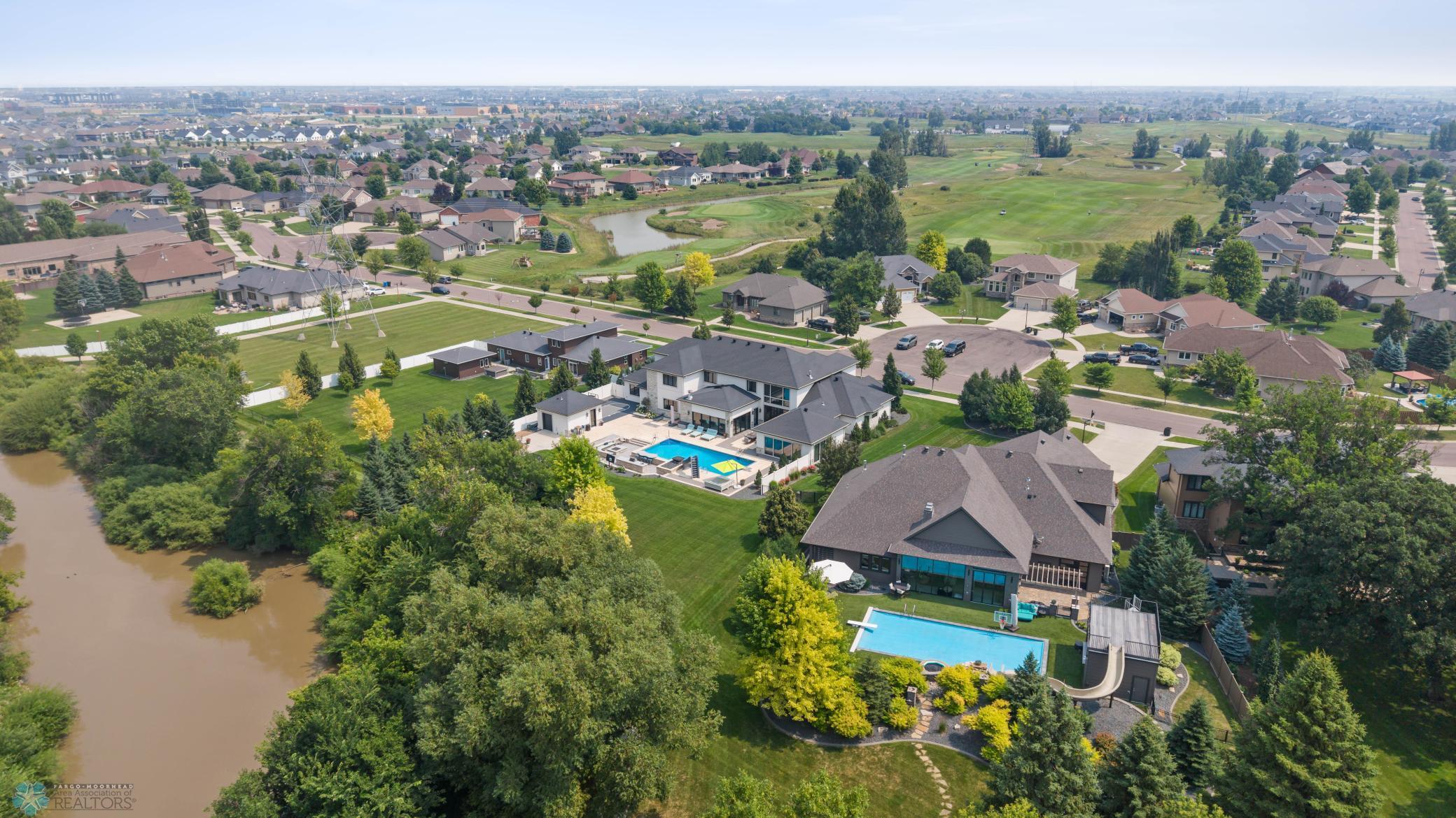 Fargo, North Dakota, 58104, United States, 5 Bedrooms Bedrooms, ,7 BathroomsBathrooms,Residential,Active,1941361