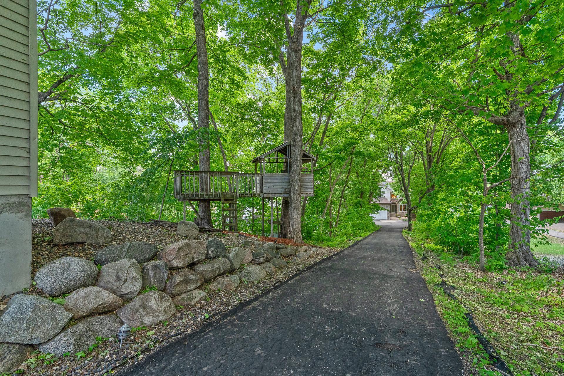 Prior Lake, Minnesota, 55372, United States, 4 Bedrooms Bedrooms, ,4 BathroomsBathrooms,Residential,Active,1995257