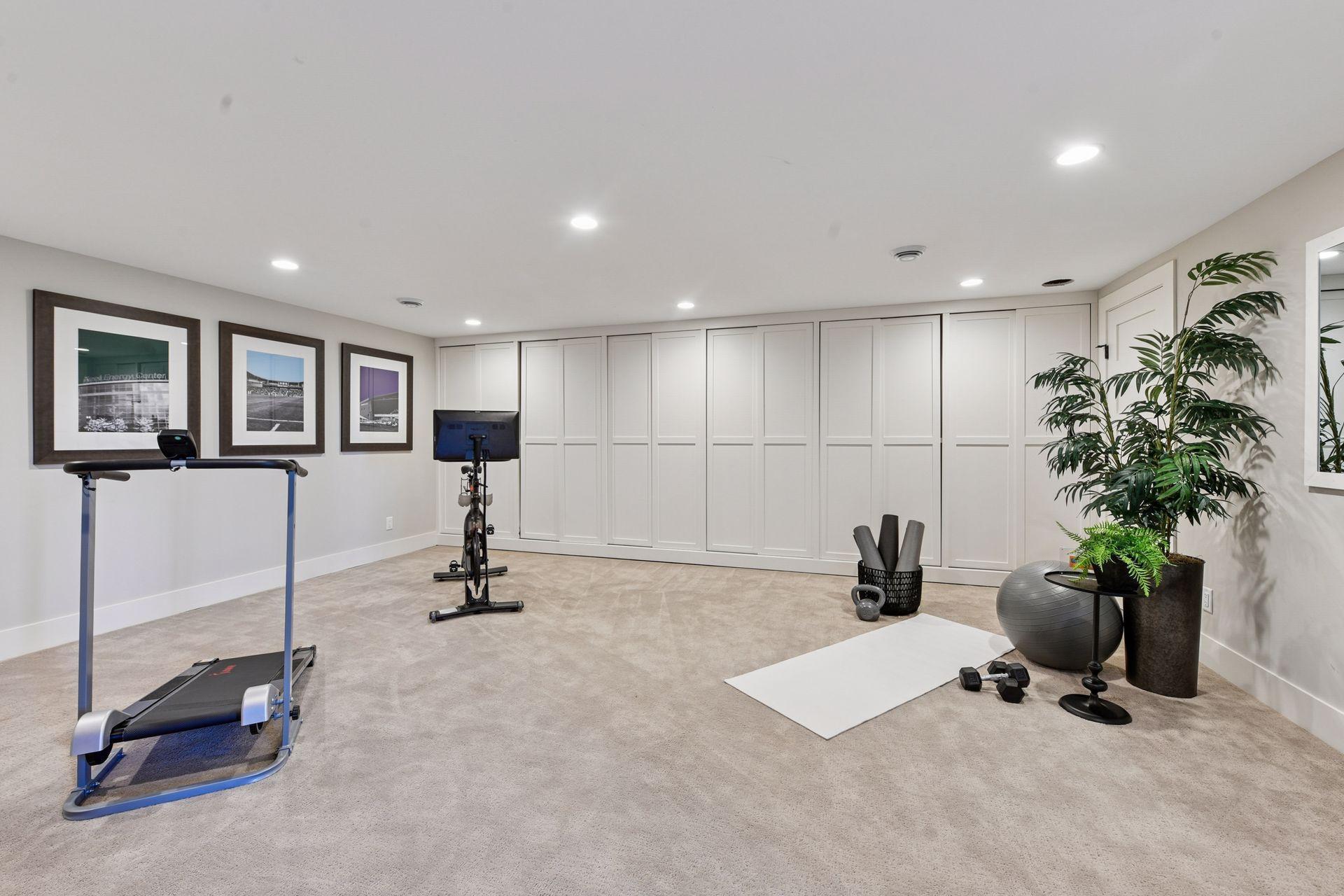 Minneapolis, Minnesota, 55439, United States, 5 Bedrooms Bedrooms, ,6 BathroomsBathrooms,Residential,Active,1987211