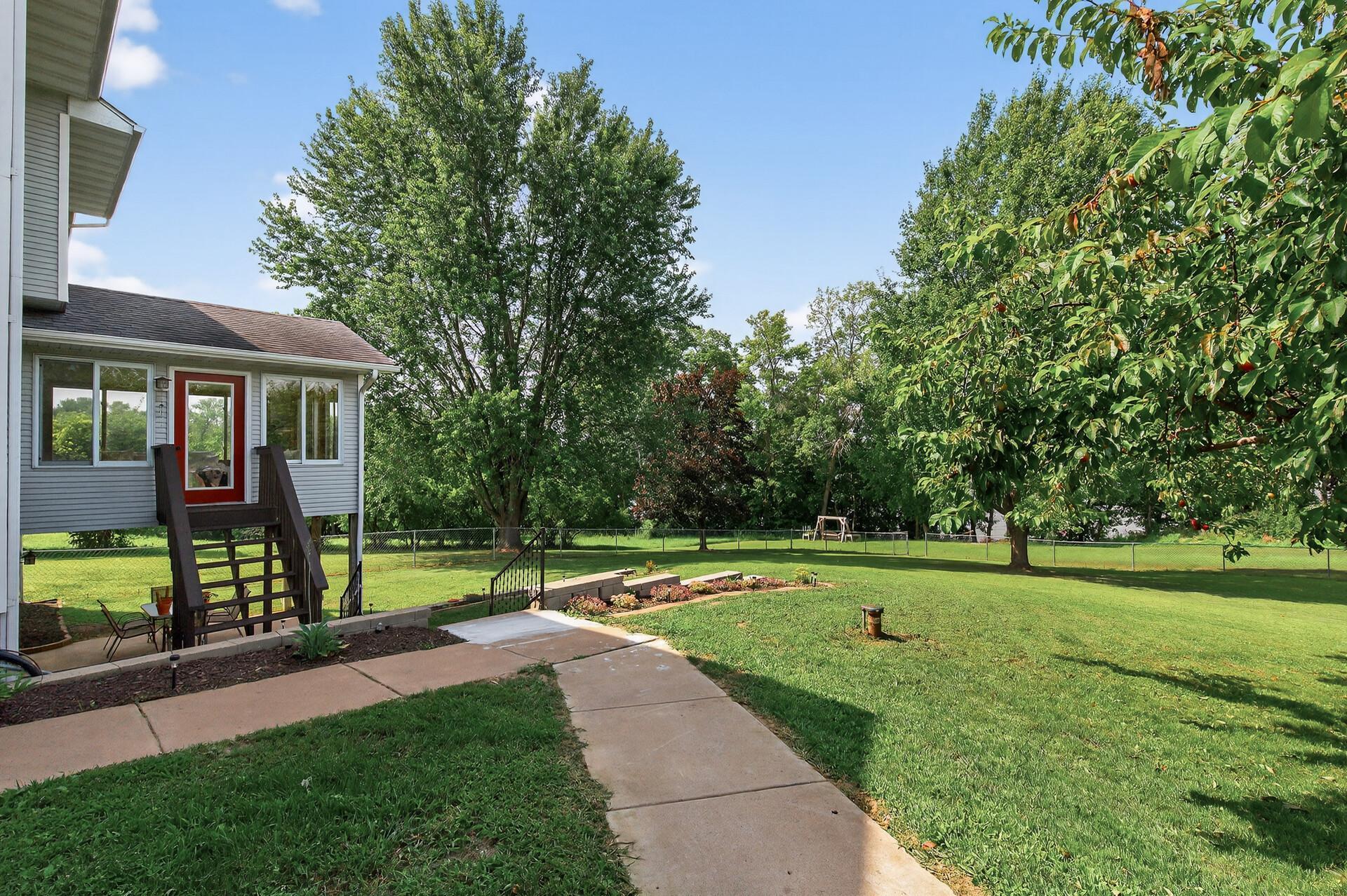 Lindstrom, Minnesota, 55045, United States, 5 Bedrooms Bedrooms, ,4 BathroomsBathrooms,Residential,Active,1920250