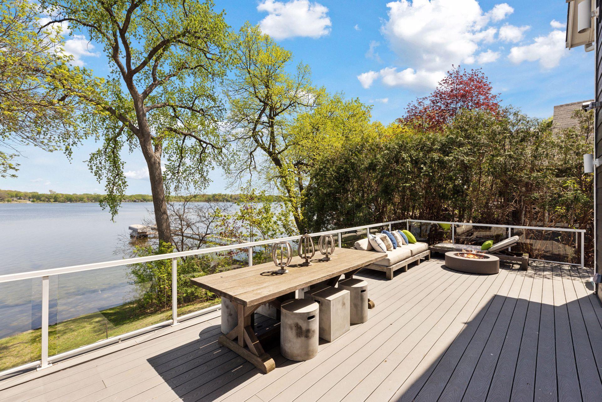Minneapolis, Minnesota, 55441, United States, 4 Bedrooms Bedrooms, ,3 BathroomsBathrooms,Residential,Active,1953266