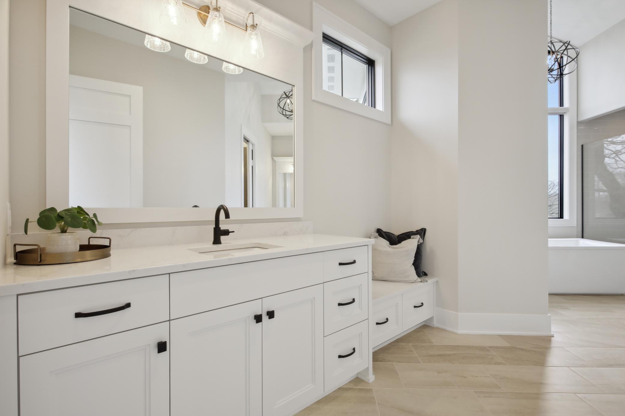 Eagan, Minnesota, 55123, United States, 5 Bedrooms Bedrooms, ,6 BathroomsBathrooms,Residential,Active,1944081