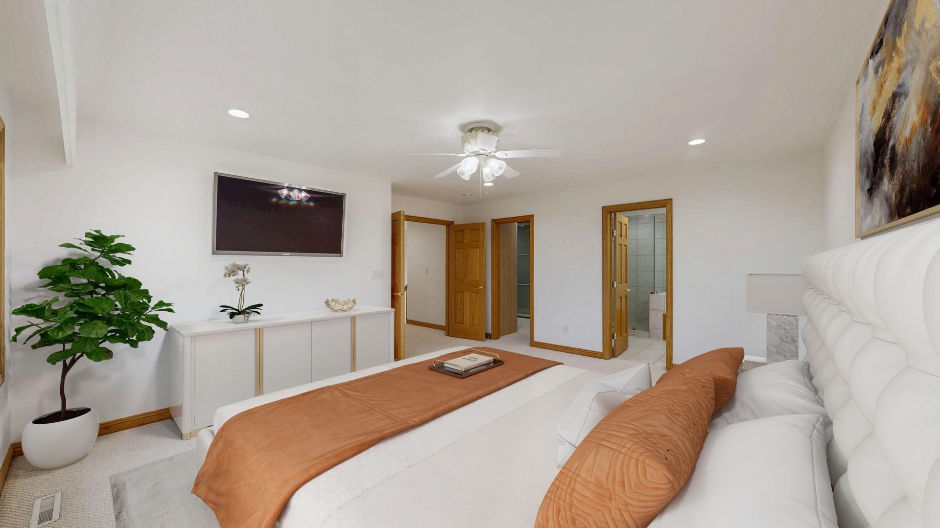 Rochester, Minnesota, 55902, United States, 5 Bedrooms Bedrooms, ,4 BathroomsBathrooms,Residential,Active,1902957