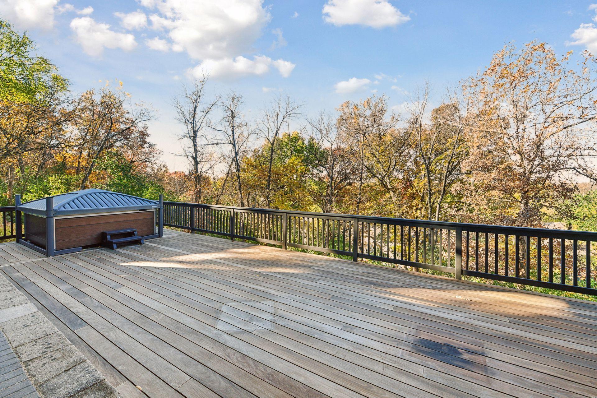 Minneapolis, Minnesota, 55439, United States, 5 Bedrooms Bedrooms, ,6 BathroomsBathrooms,Residential,Active,1987211