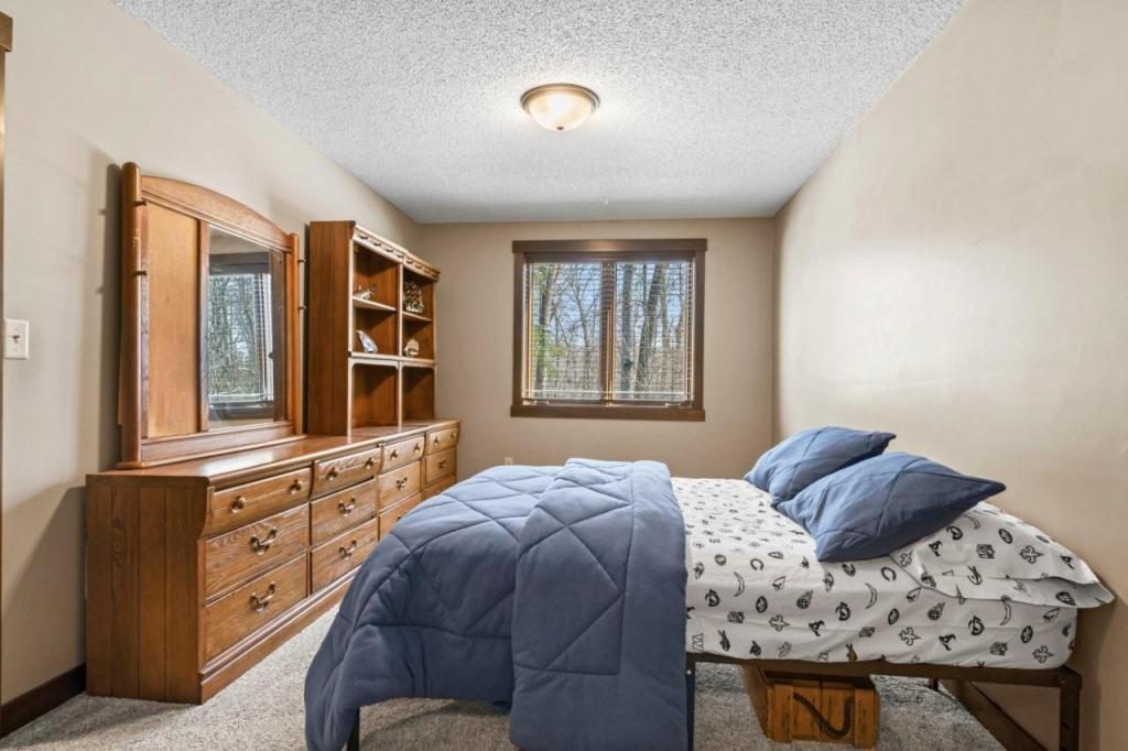 Rochester, Minnesota, 55902, United States, 5 Bedrooms Bedrooms, ,3 BathroomsBathrooms,Residential,Active,1899217