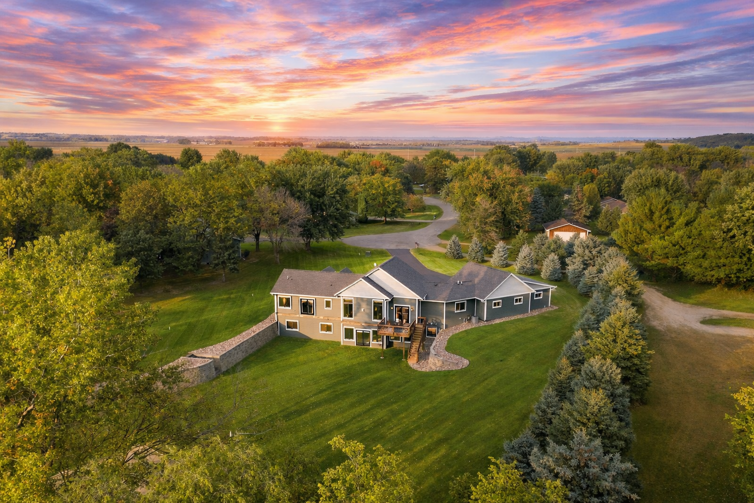 Cannon Falls, Minnesota, 55009, United States, 4 Bedrooms Bedrooms, ,3 BathroomsBathrooms,Residential,Active,2007288