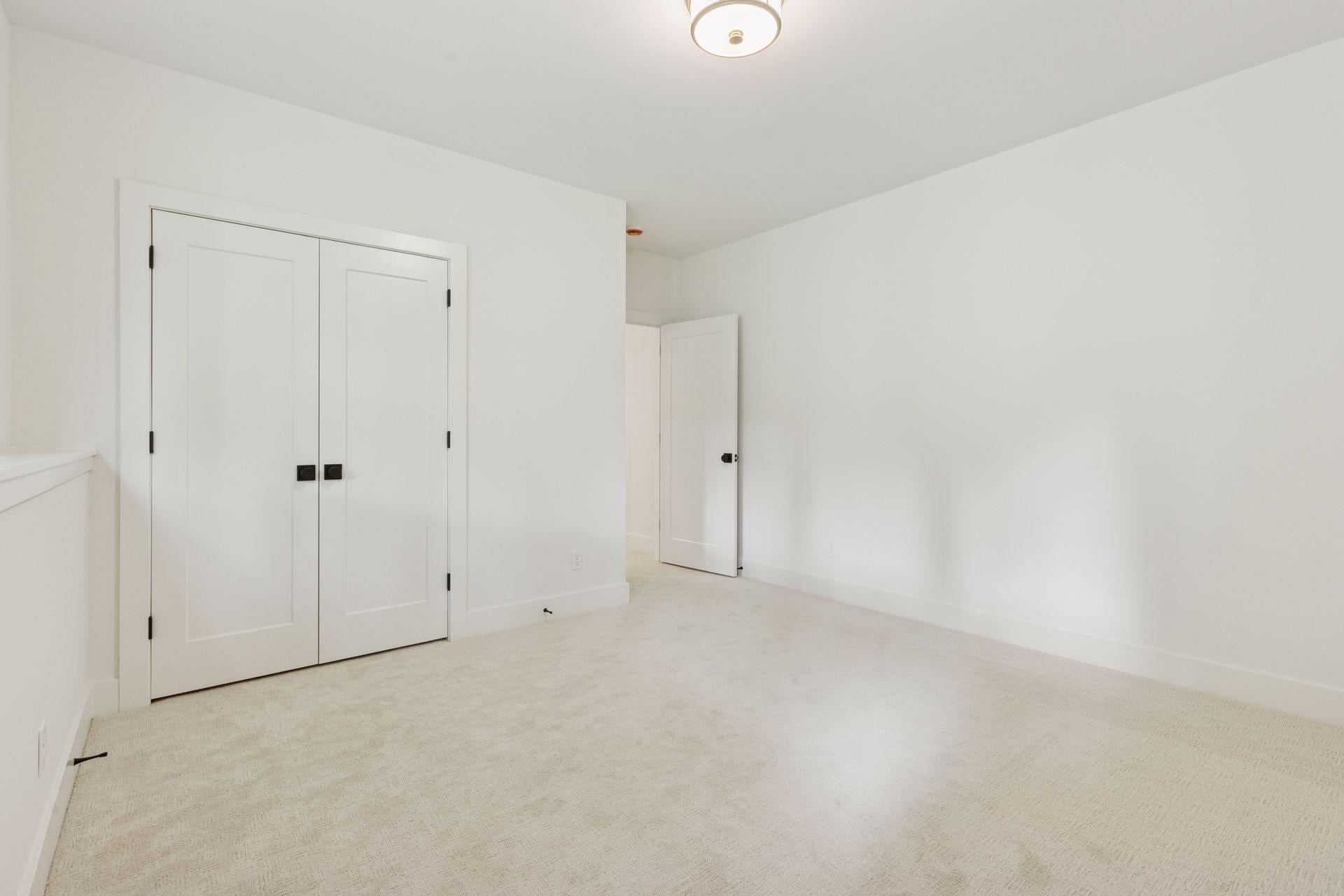 Eagan, Minnesota, 55123, United States, 3 Bedrooms Bedrooms, ,3 BathroomsBathrooms,Residential,Active,1936421