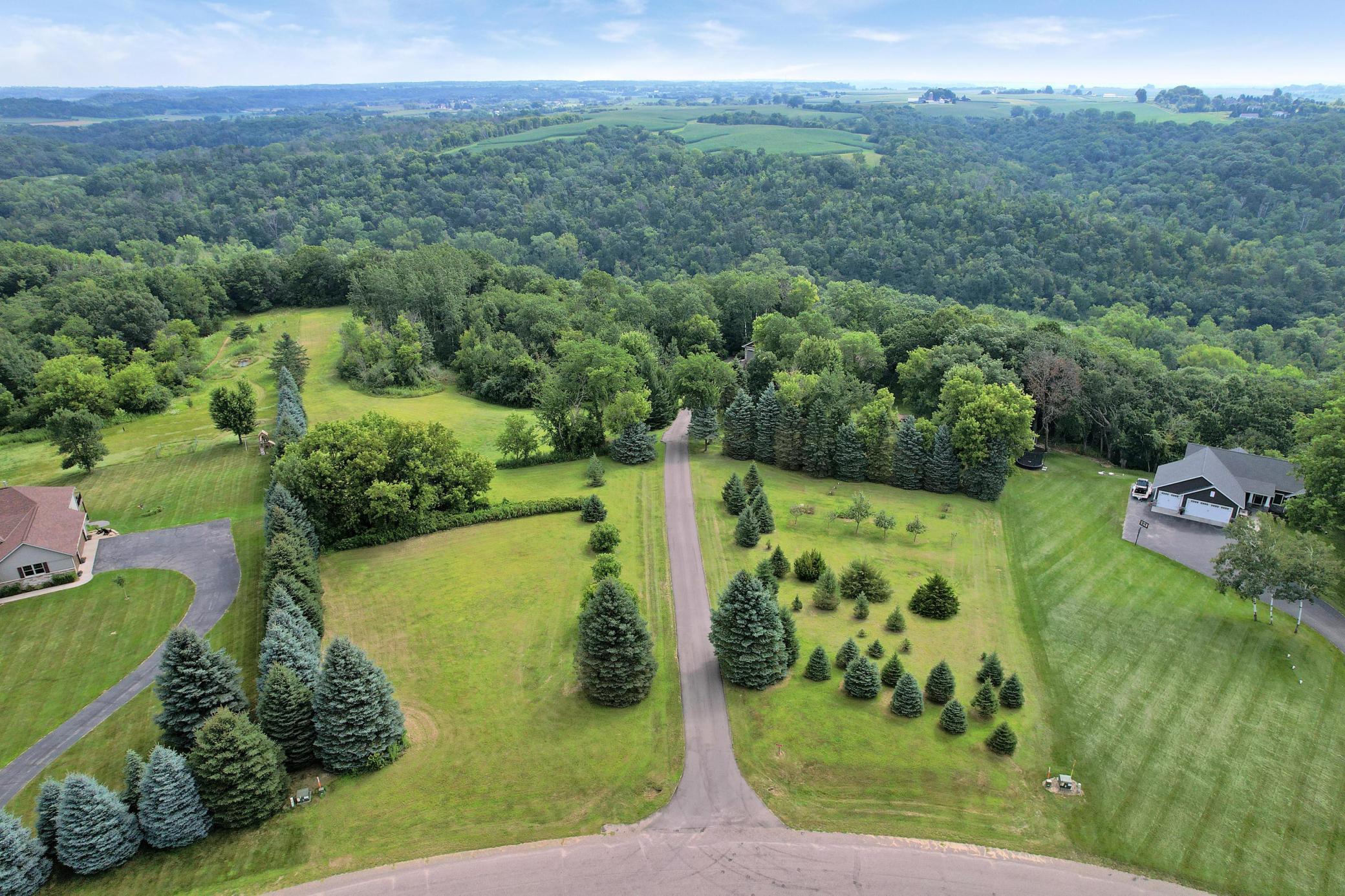 Prescott, Wisconsin, 54021, United States, 5 Bedrooms Bedrooms, ,4 BathroomsBathrooms,Residential,Active,1961932