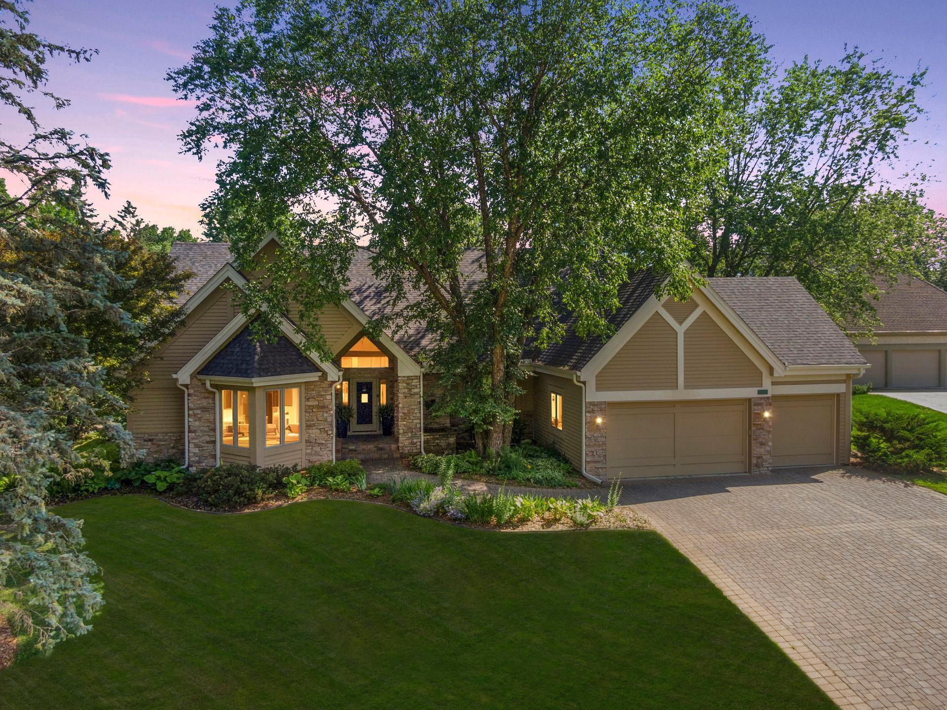 Eden Prairie, Minnesota, 55347, United States, 5 Bedrooms Bedrooms, ,5 BathroomsBathrooms,Residential,Active,2007097