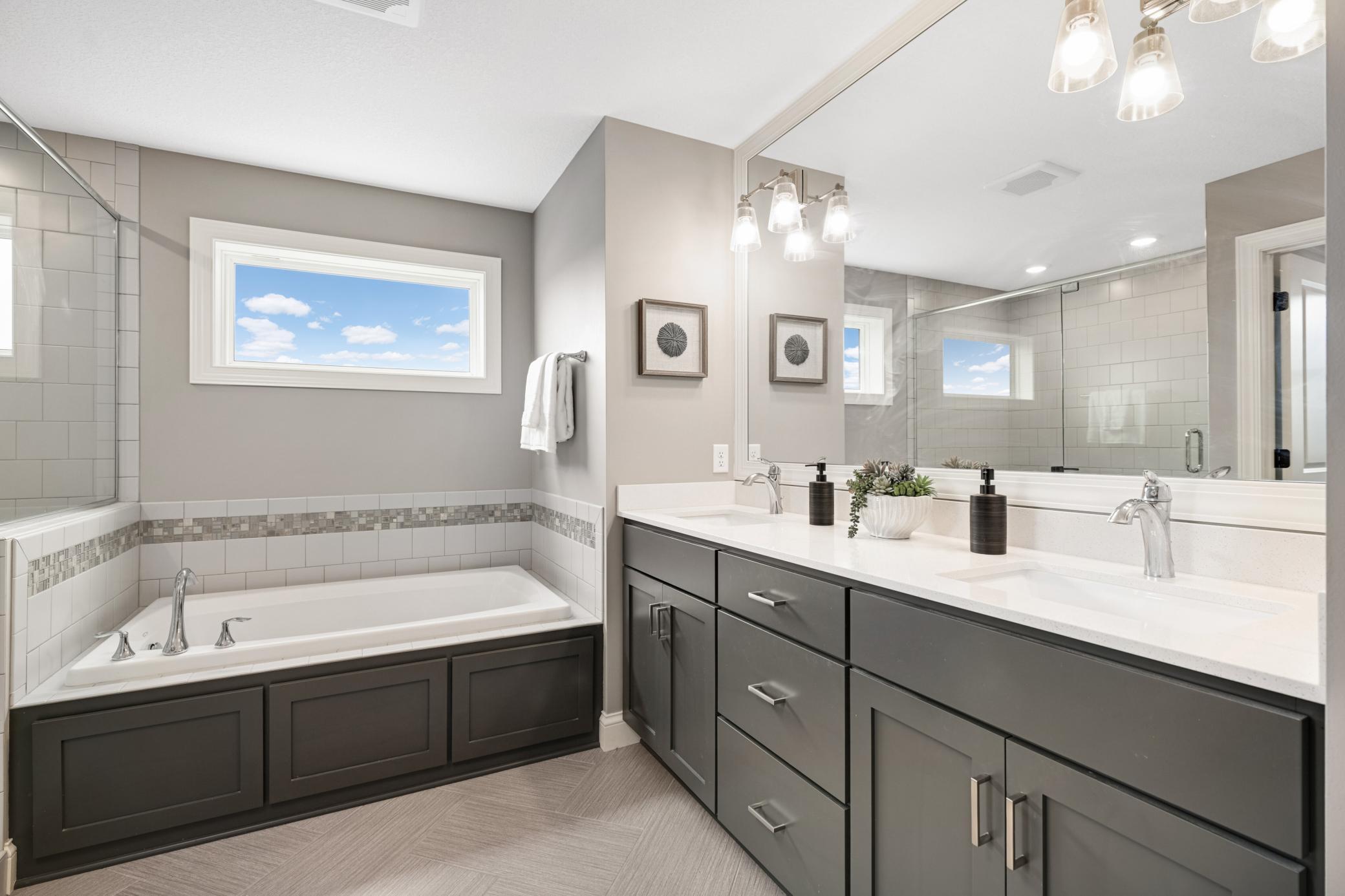 Lakeville, Minnesota, 55044, United States, 5 Bedrooms Bedrooms, ,6 BathroomsBathrooms,Residential,Active,1943786