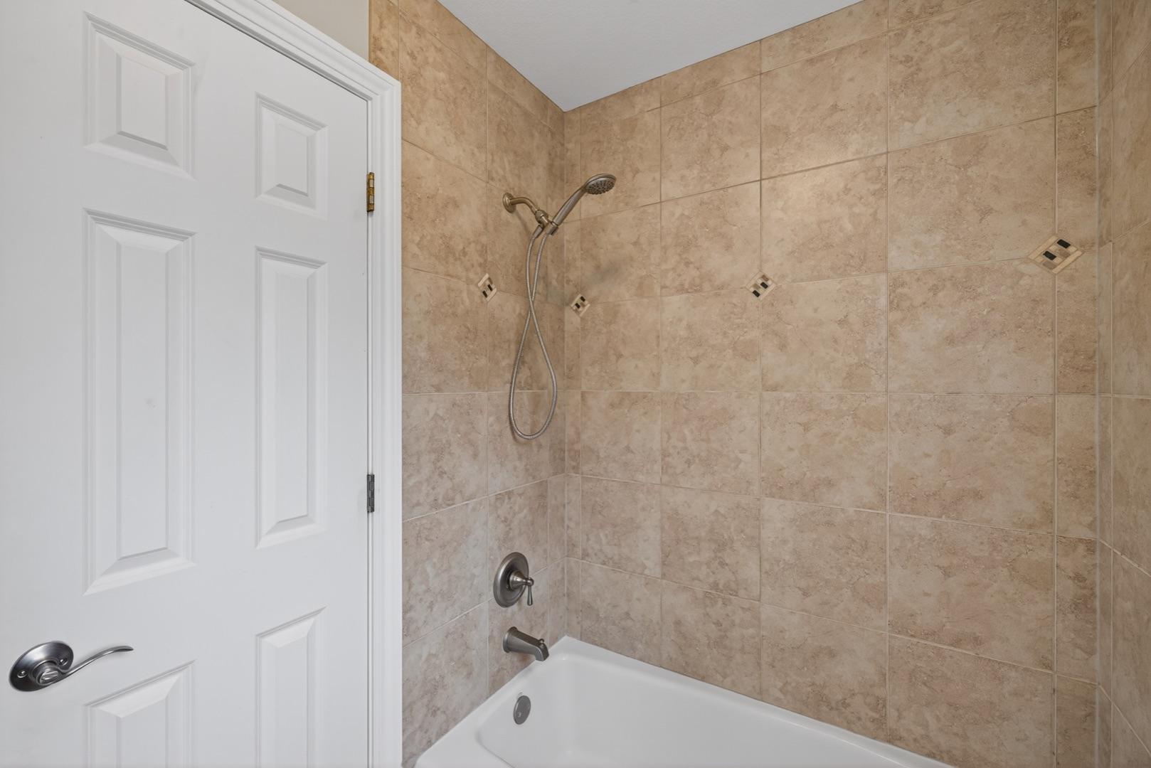 Rochester, Minnesota, 55902, United States, 6 Bedrooms Bedrooms, ,5 BathroomsBathrooms,Residential,Active,1995276