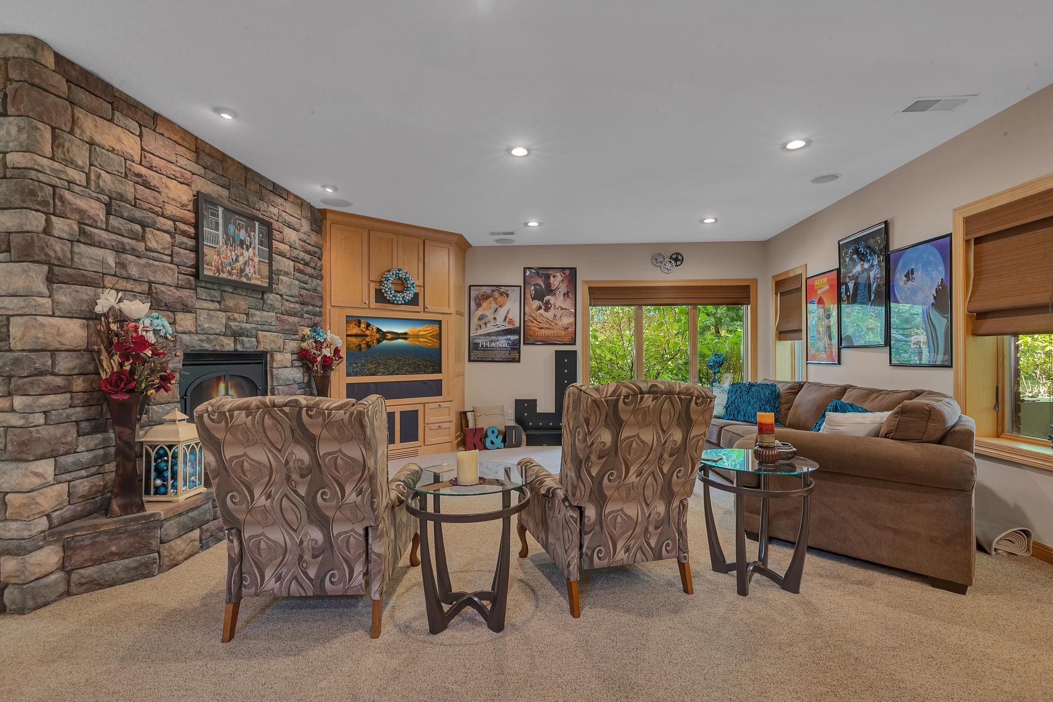 Saint Cloud, Minnesota, 56301, United States, 4 Bedrooms Bedrooms, ,3 BathroomsBathrooms,Residential,Active,1952283