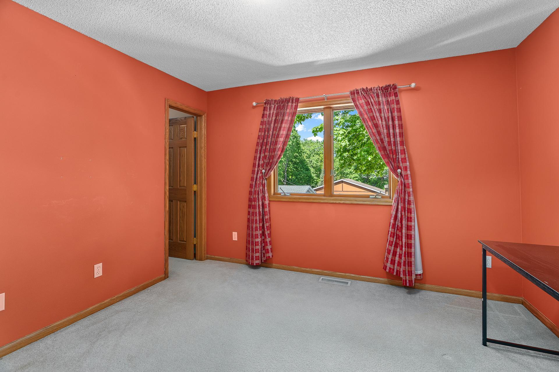 Prior Lake, Minnesota, 55372, United States, 4 Bedrooms Bedrooms, ,4 BathroomsBathrooms,Residential,Active,1995257