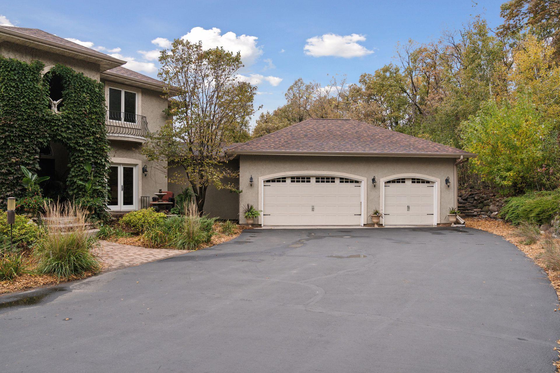 Hudson, Wisconsin, 54016, United States, 4 Bedrooms Bedrooms, ,6 BathroomsBathrooms,Residential,Active,1965807