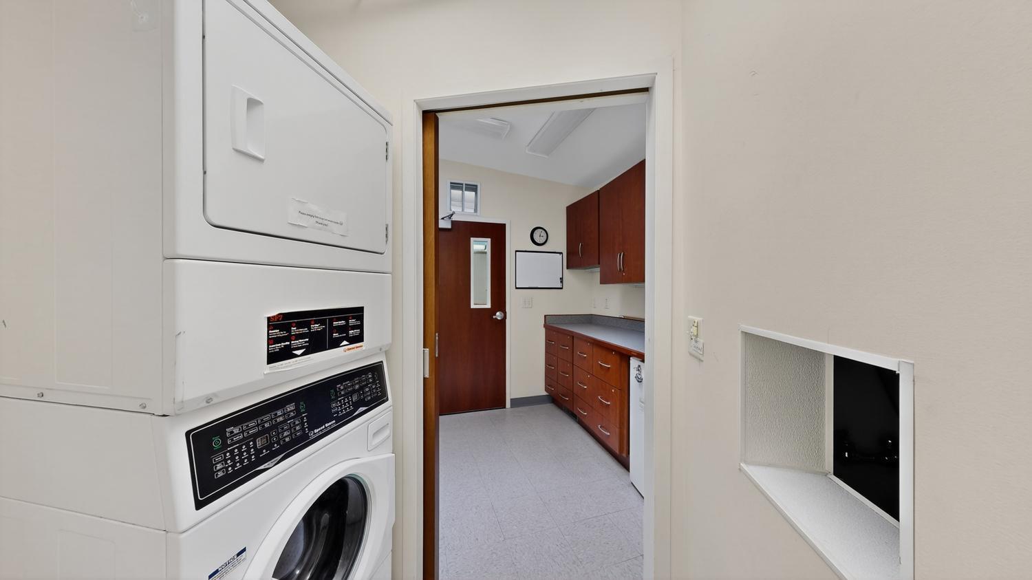 Rochester, Minnesota, 55902, United States, 10 Bedrooms Bedrooms, ,6 BathroomsBathrooms,Residential,Active,1970931