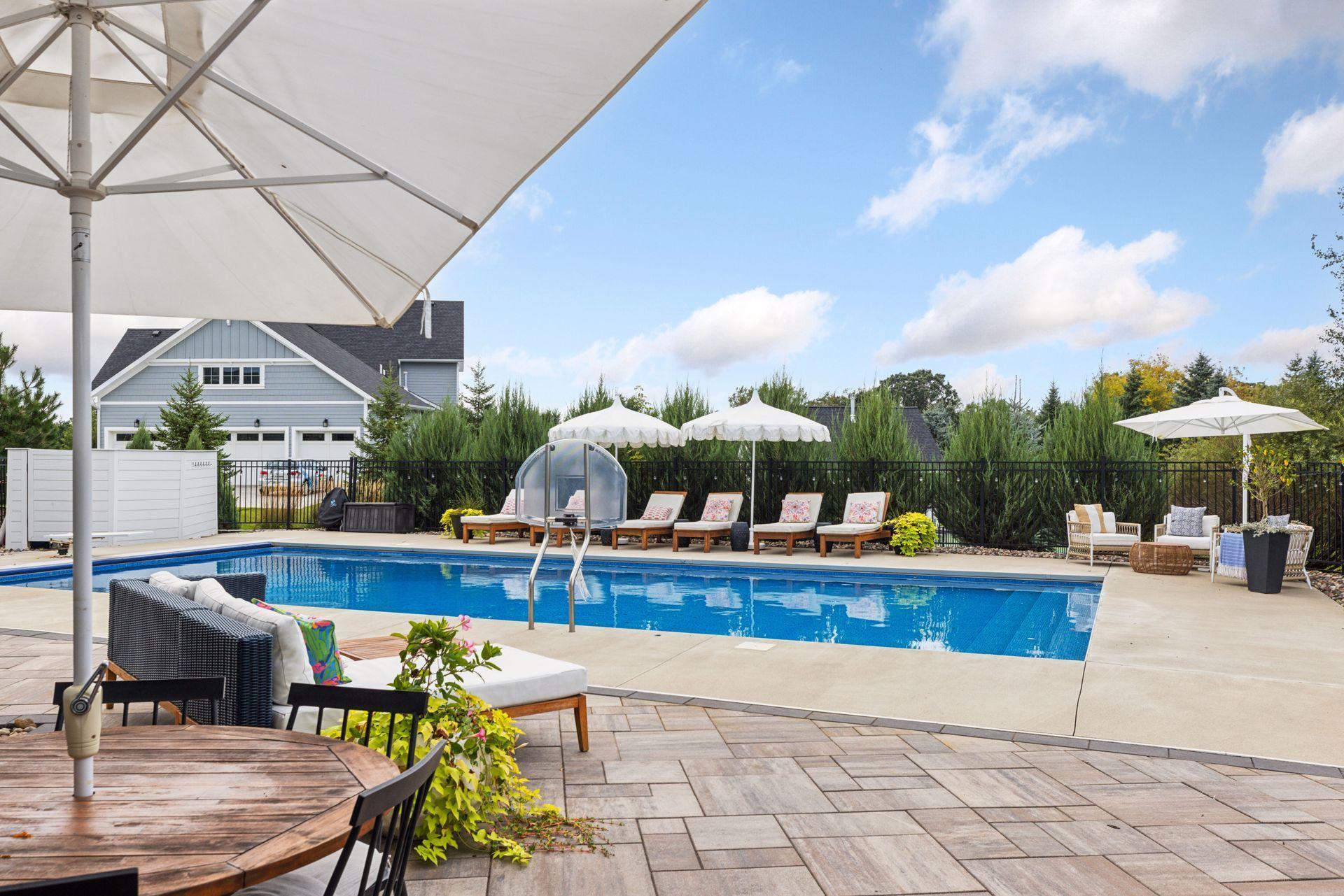 Woodbury, Minnesota, 55129, United States, 6 Bedrooms Bedrooms, ,6 BathroomsBathrooms,Residential,Active,1871286