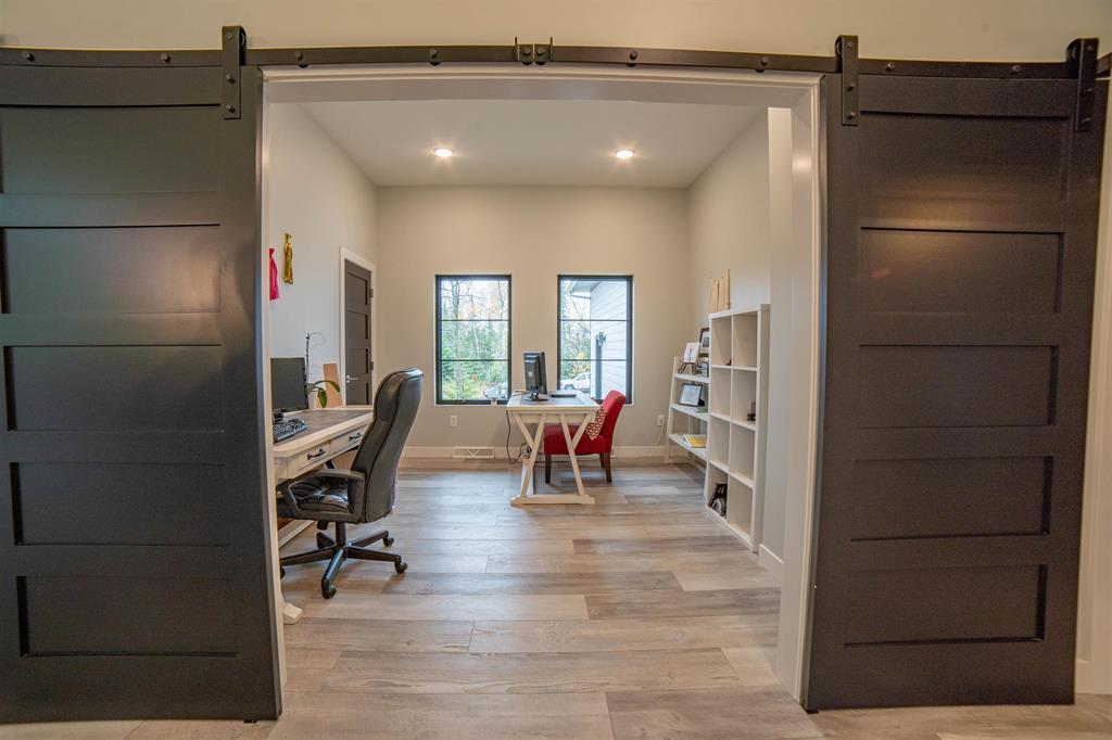 Duluth, Minnesota, 55811, United States, 3 Bedrooms Bedrooms, ,3 BathroomsBathrooms,Residential,Active,1963384