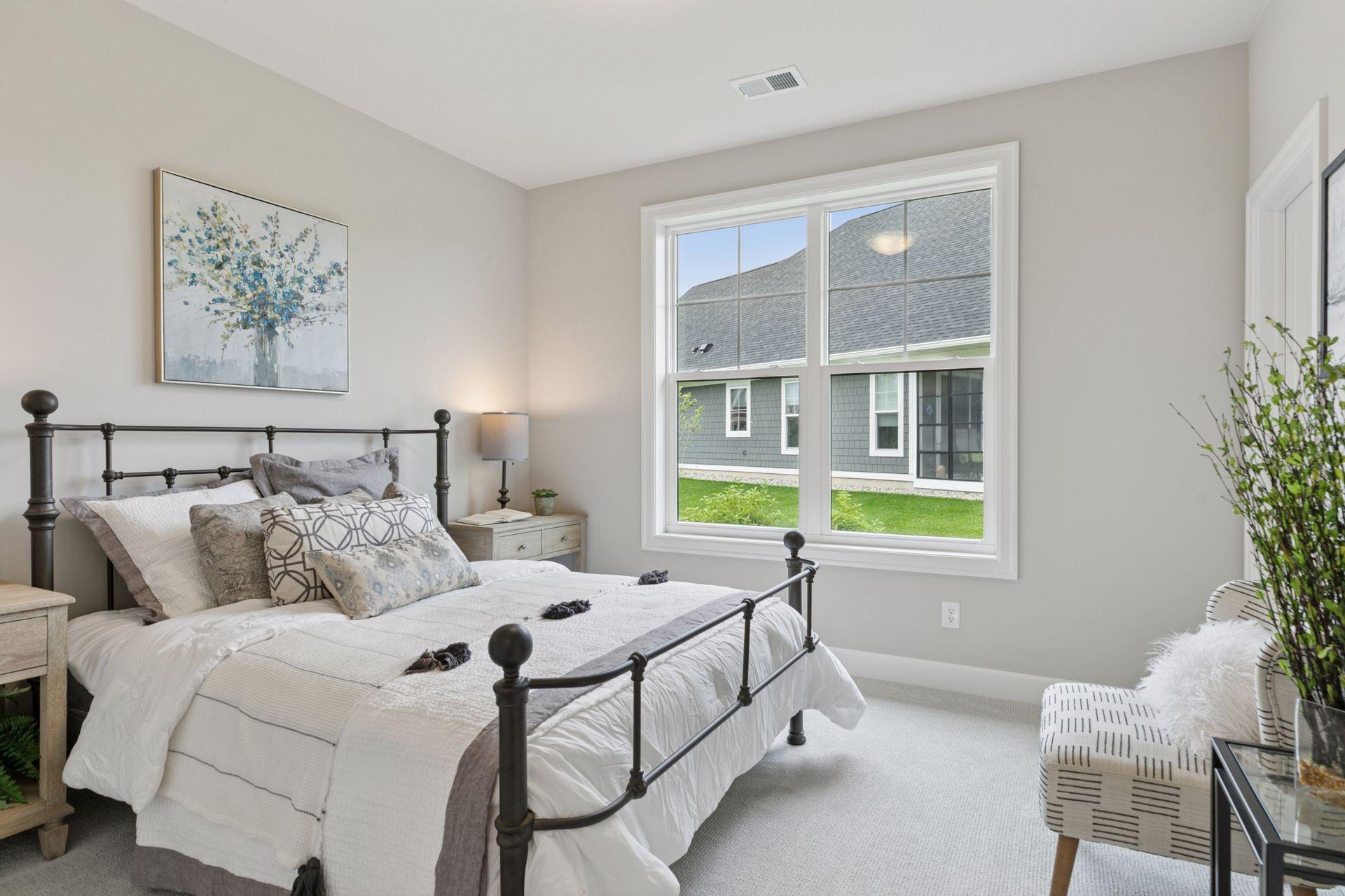 Saint Paul, Minnesota, 55127, United States, 2 Bedrooms Bedrooms, ,2 BathroomsBathrooms,Residential,Active,1953255