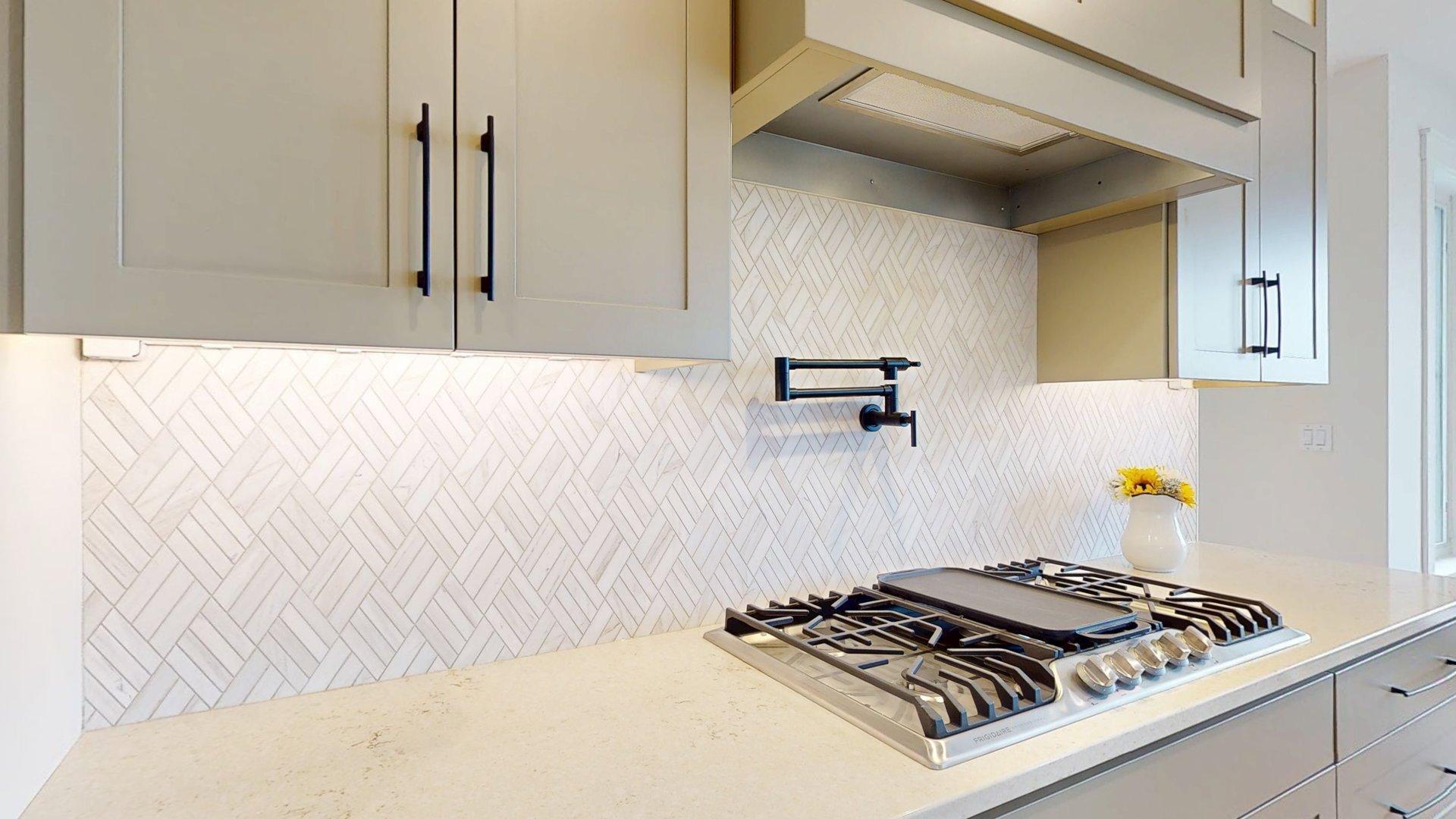 Rochester, Minnesota, 55901, United States, ,4 BathroomsBathrooms,Residential,Active,1853238