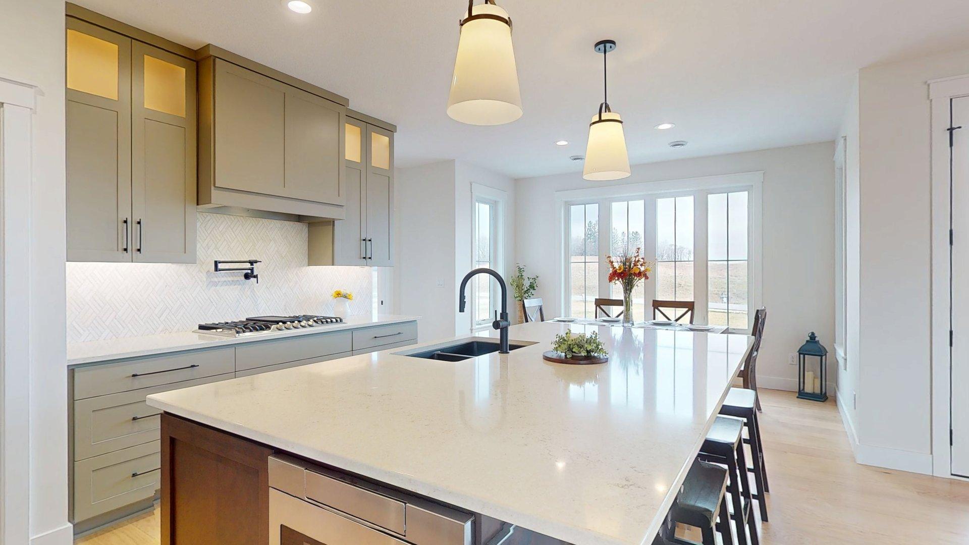 Rochester, Minnesota, 55901, United States, ,4 BathroomsBathrooms,Residential,Active,1853238