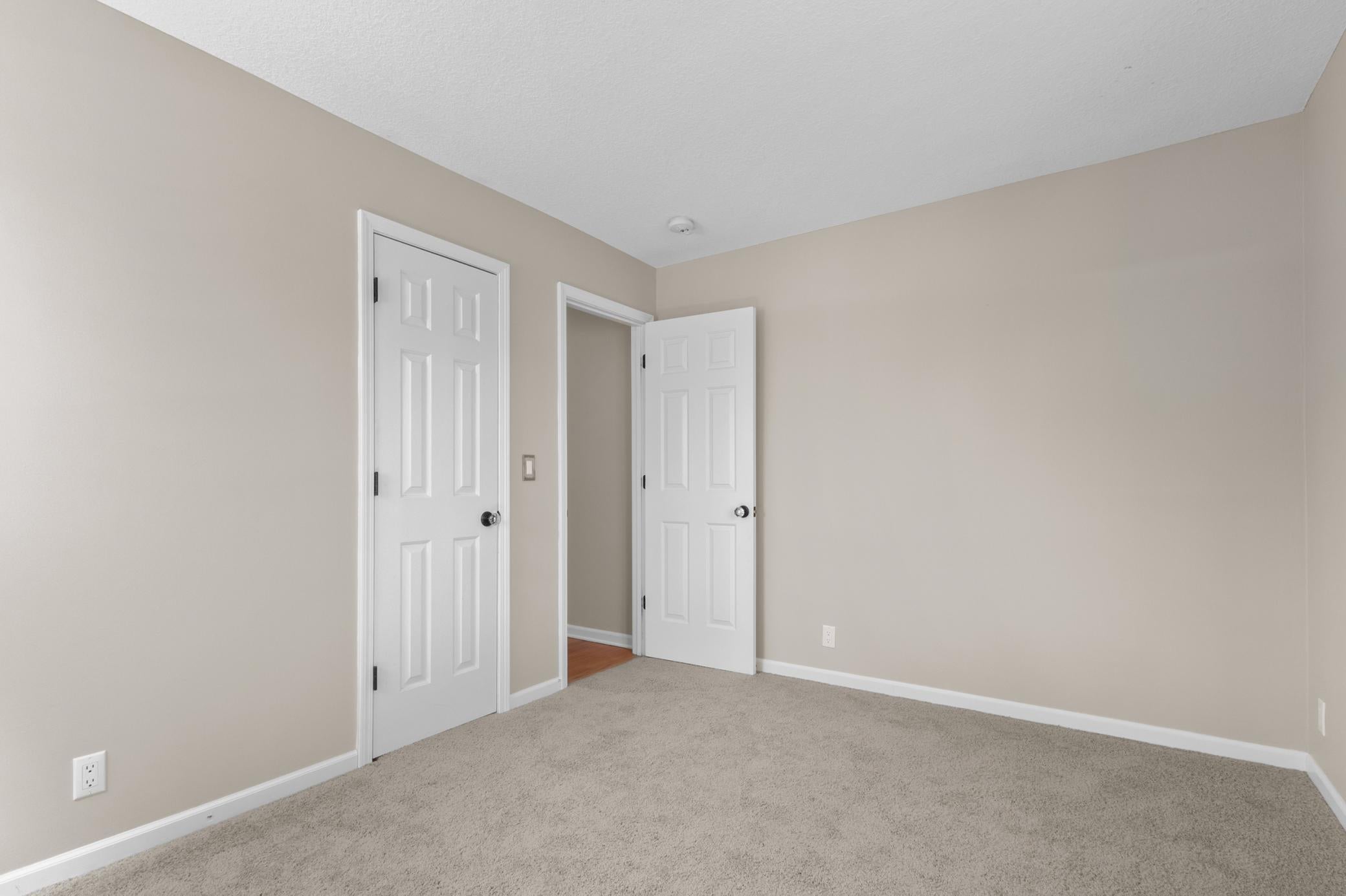 Wayzata, Minnesota, 55391, United States, 6 Bedrooms Bedrooms, ,5 BathroomsBathrooms,Residential,Active,1945262