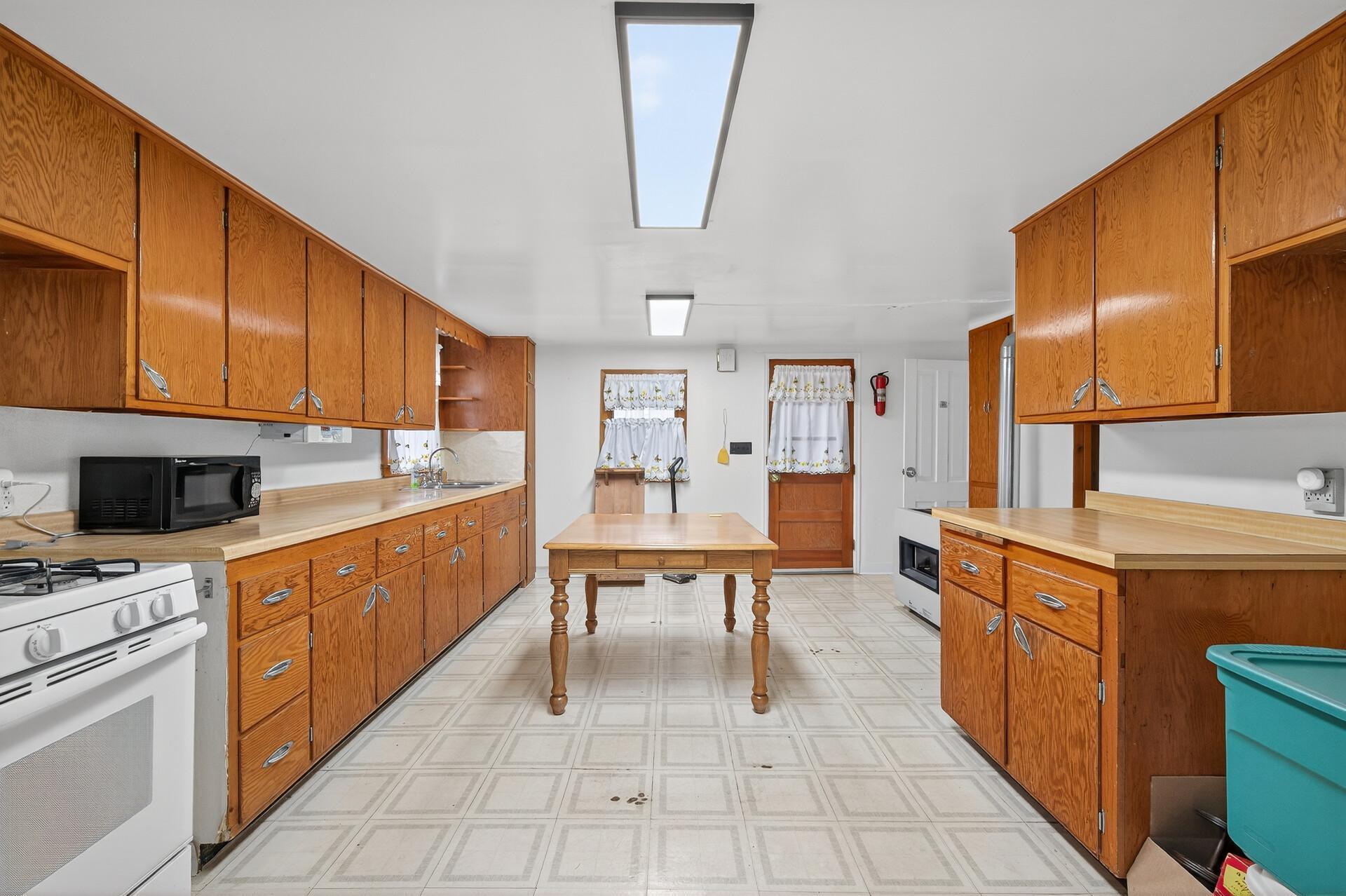 Marine On Saint Croix, Minnesota, 55047, United States, 4 Bedrooms Bedrooms, ,1 BathroomBathrooms,Residential,Active,1964492