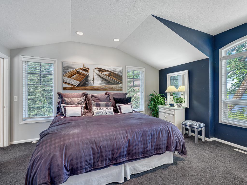 Mound, Minnesota, 55364, United States, 4 Bedrooms Bedrooms, ,3 BathroomsBathrooms,Residential,Active,1899869