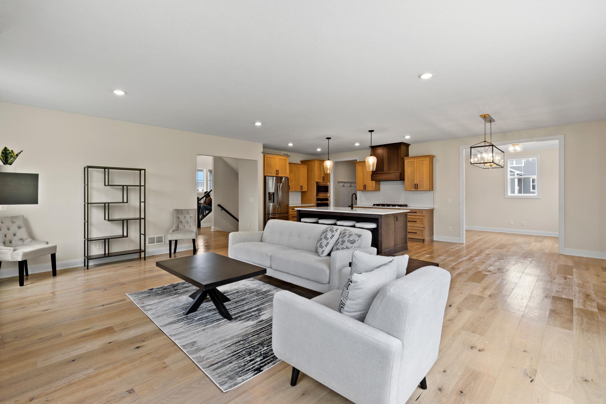 Lake Elmo, Minnesota, 55042, United States, 5 Bedrooms Bedrooms, ,5 BathroomsBathrooms,Residential,Active,1899902