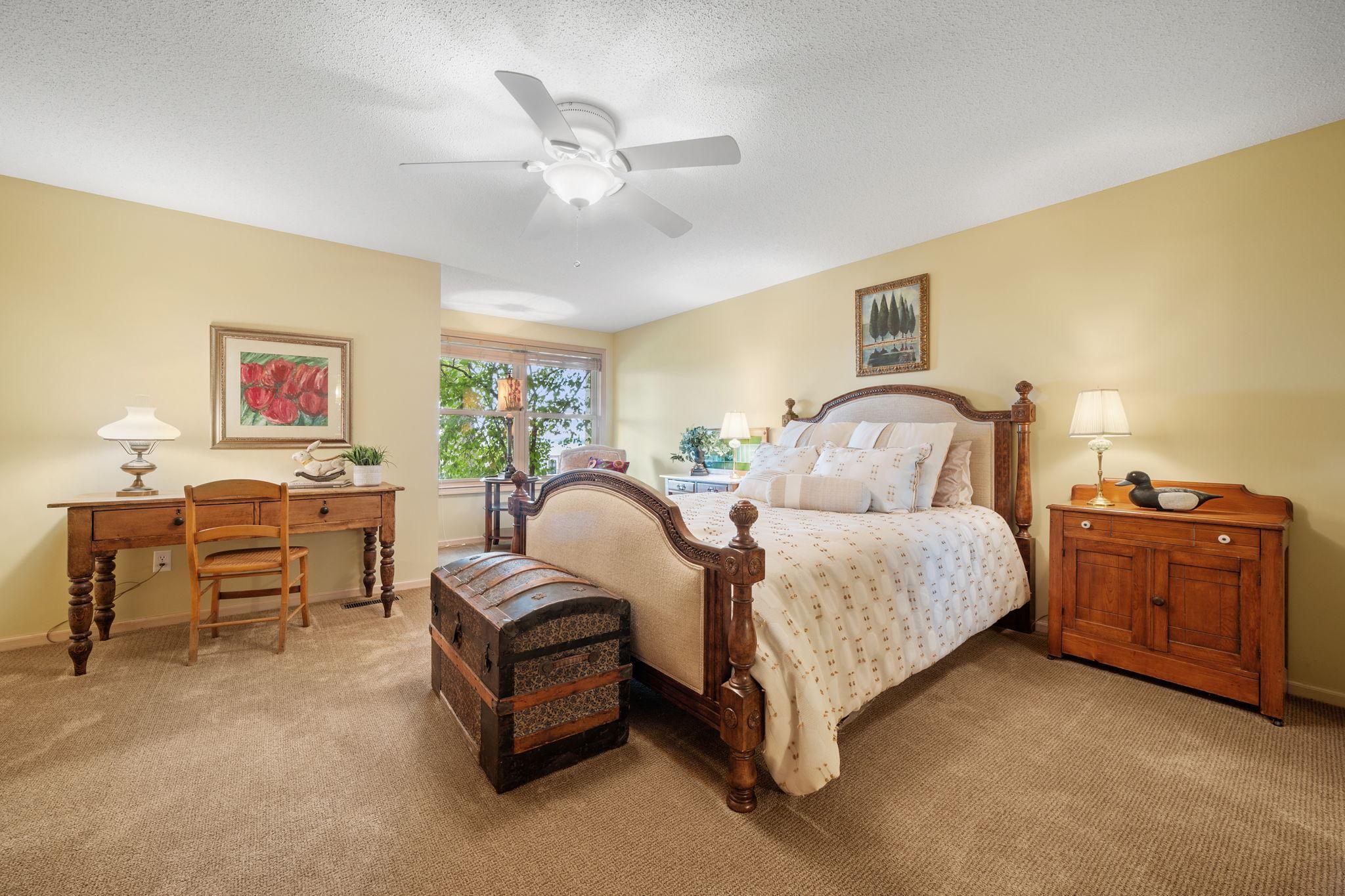 Wayzata, Minnesota, 55391, United States, 4 Bedrooms Bedrooms, ,3 BathroomsBathrooms,Residential,Active,1953718