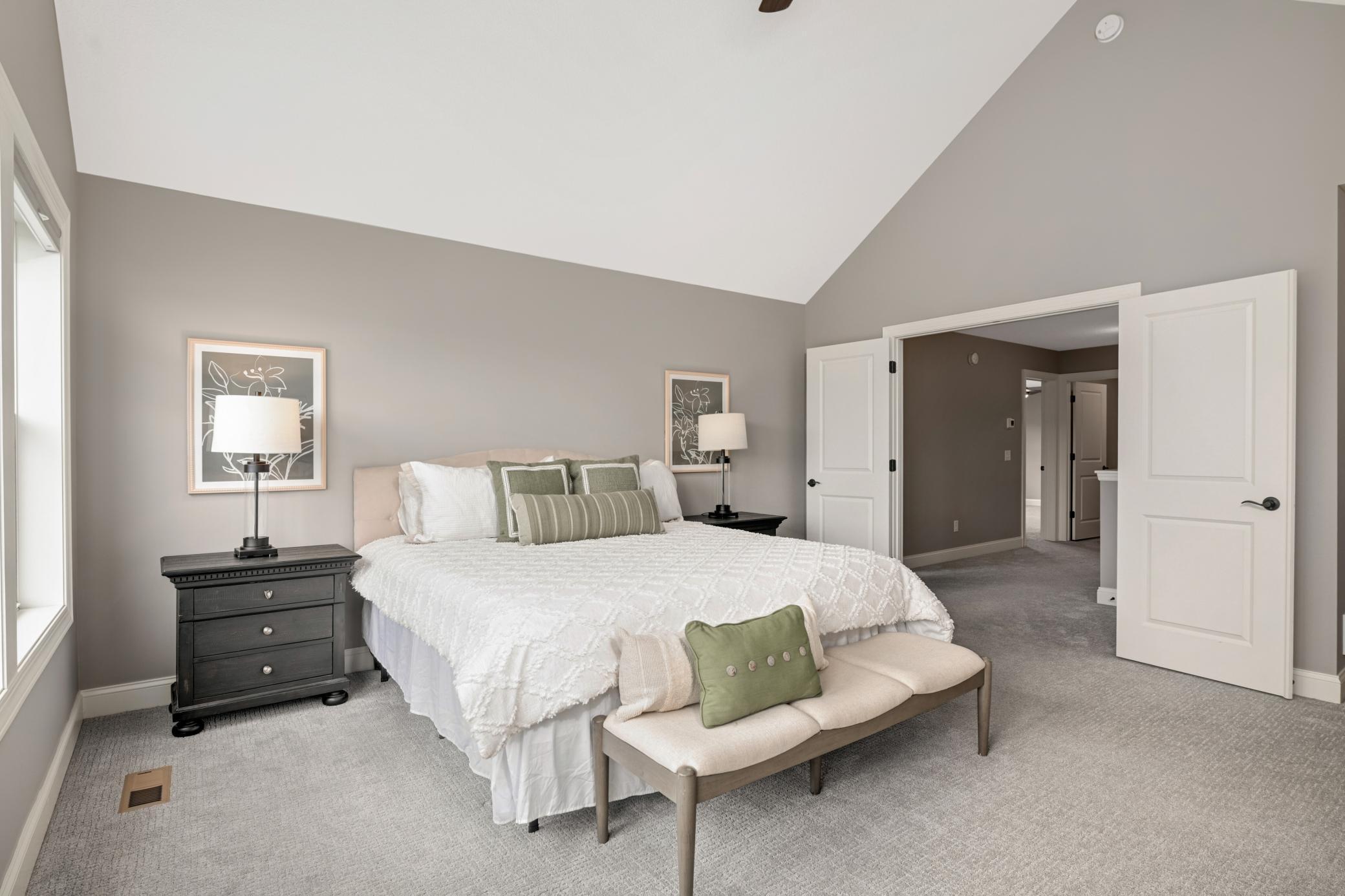 Lakeville, Minnesota, 55044, United States, 5 Bedrooms Bedrooms, ,6 BathroomsBathrooms,Residential,Active,1943786