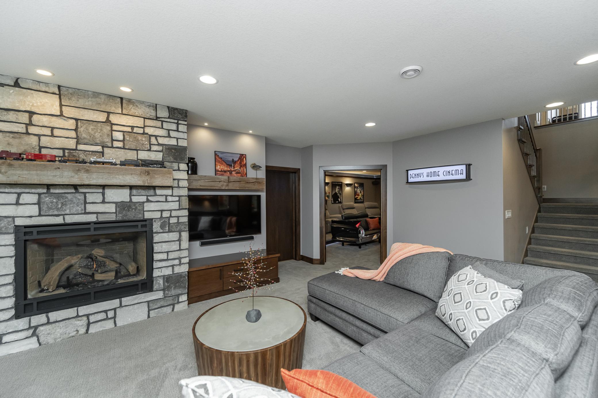 Rochester, Minnesota, 55902, United States, 4 Bedrooms Bedrooms, ,3 BathroomsBathrooms,Residential,Active,1905106