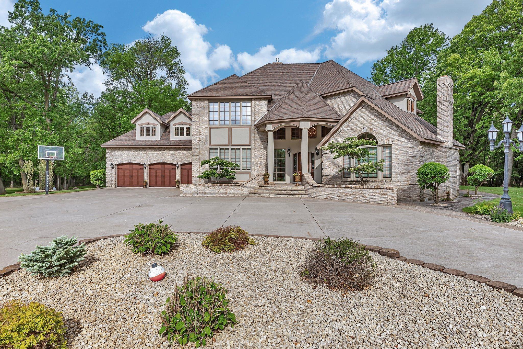 Cold Spring, Minnesota, 56320, United States, 3 Bedrooms Bedrooms, ,5 BathroomsBathrooms,Residential,Active,1831786