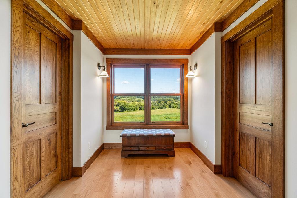 Menomonie, Wisconsin, 54751, United States, 2 Bedrooms Bedrooms, ,3 BathroomsBathrooms,Residential,Active,1993940