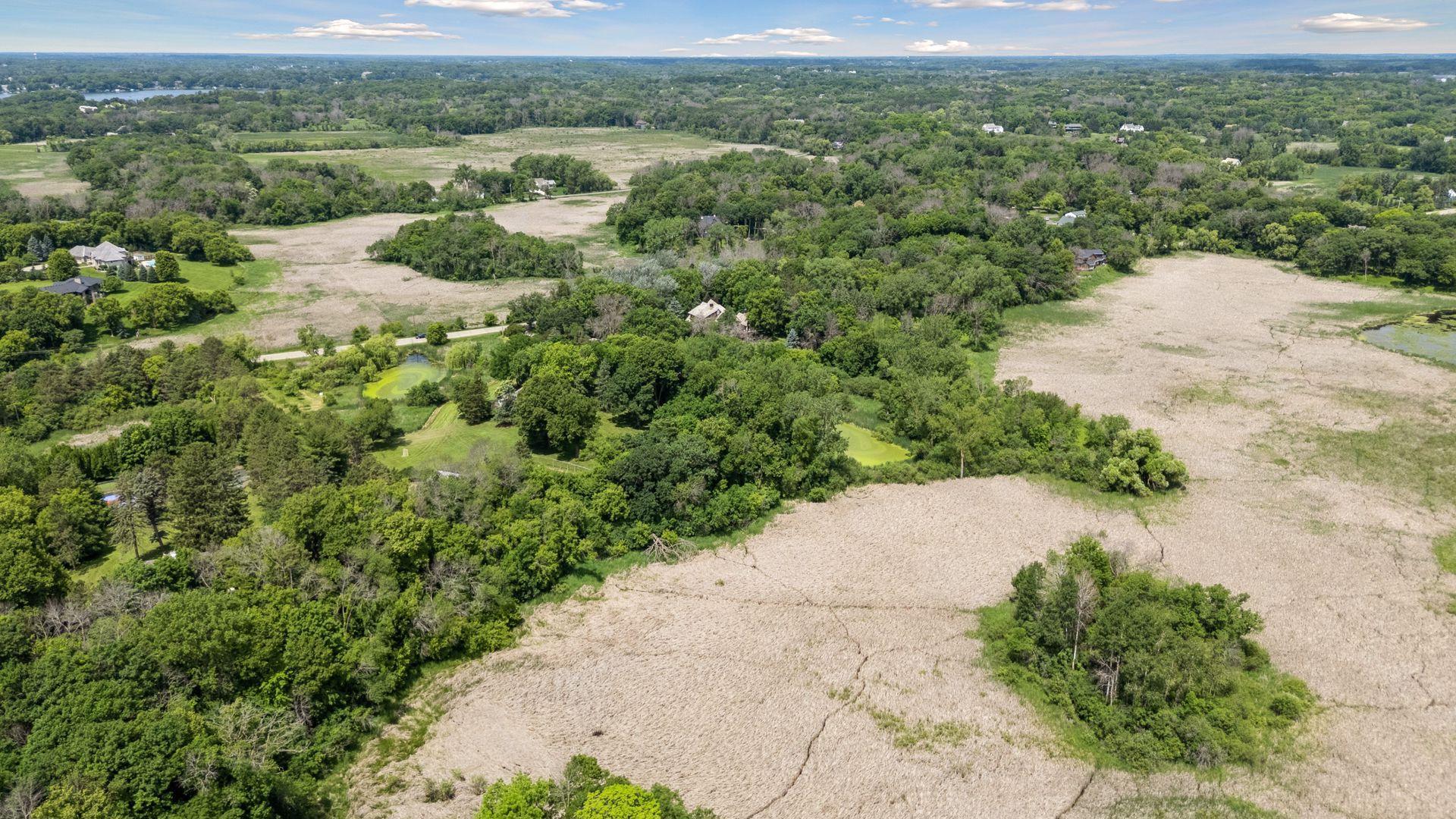 Wayzata, Minnesota, 55391, United States, 5 Bedrooms Bedrooms, ,4 BathroomsBathrooms,Residential,Active,2008341