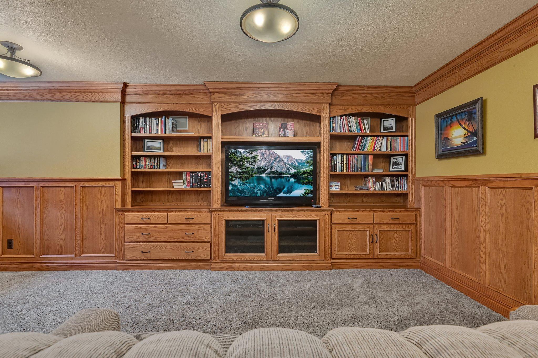 Cold Spring, Minnesota, 56320, United States, 3 Bedrooms Bedrooms, ,5 BathroomsBathrooms,Residential,Active,1831786