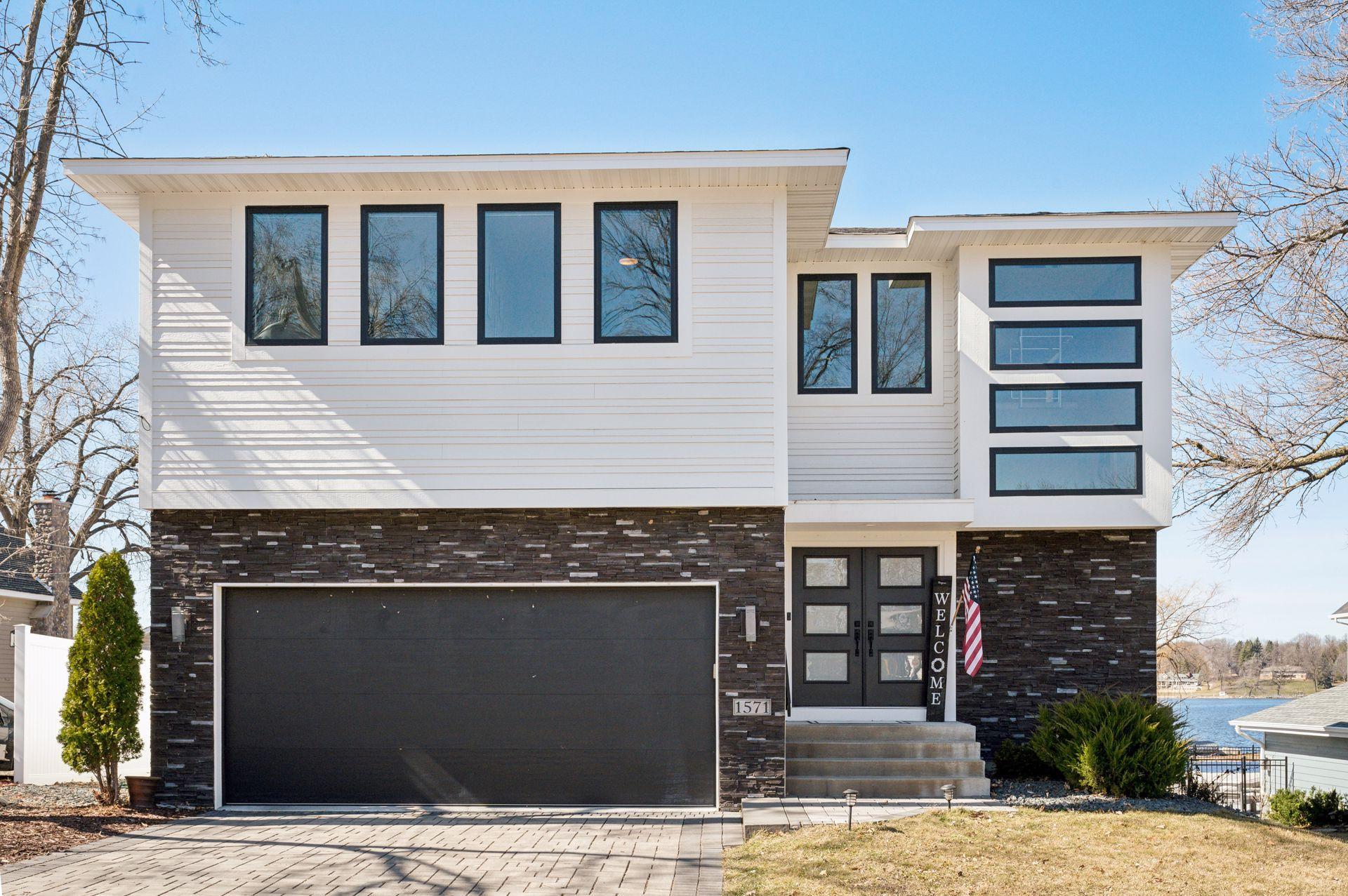 Mound, Minnesota, 55364, United States, 4 Bedrooms Bedrooms, ,4 BathroomsBathrooms,Residential,Active,1972161