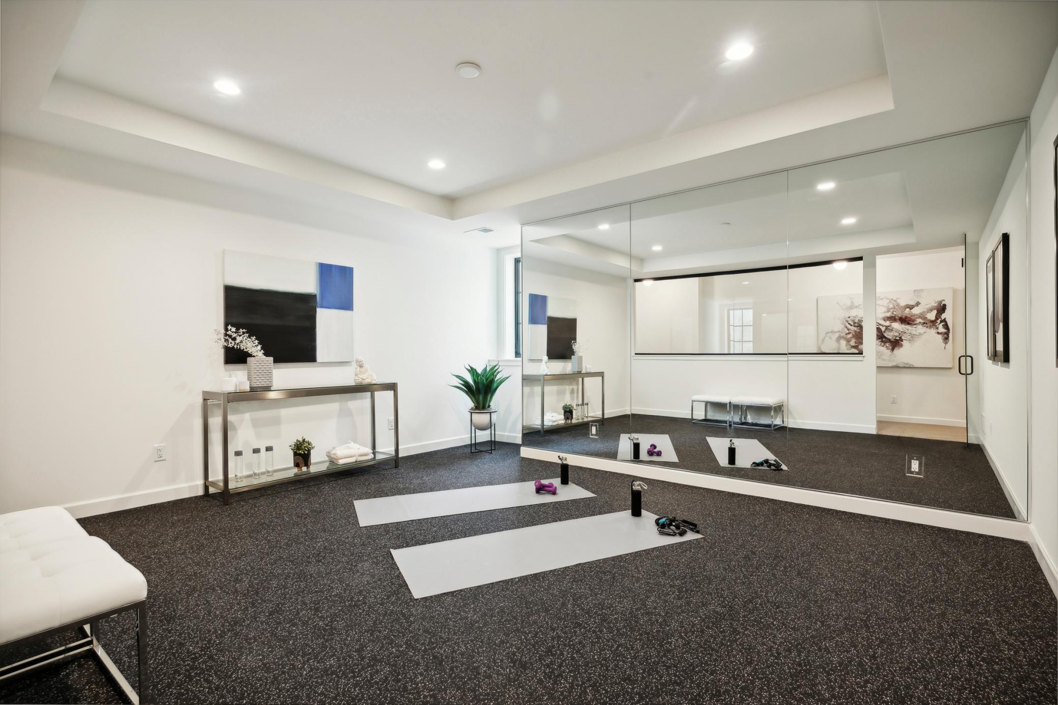 Minnetonka, Minnesota, 55391, United States, 5 Bedrooms Bedrooms, ,5 BathroomsBathrooms,Residential,Active,2010147