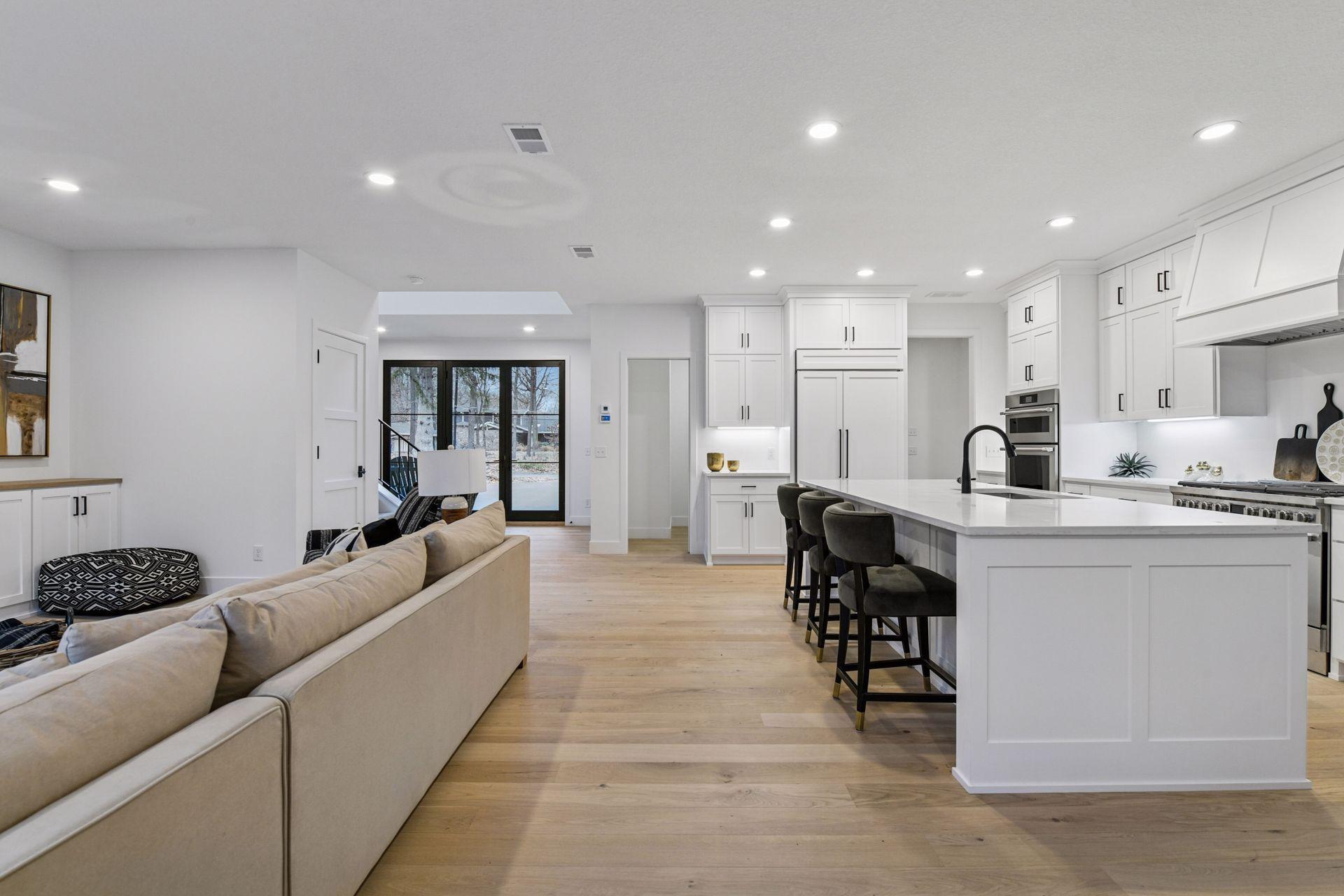 Excelsior, Minnesota, 55331, United States, 5 Bedrooms Bedrooms, ,4 BathroomsBathrooms,Residential,Active,1926701