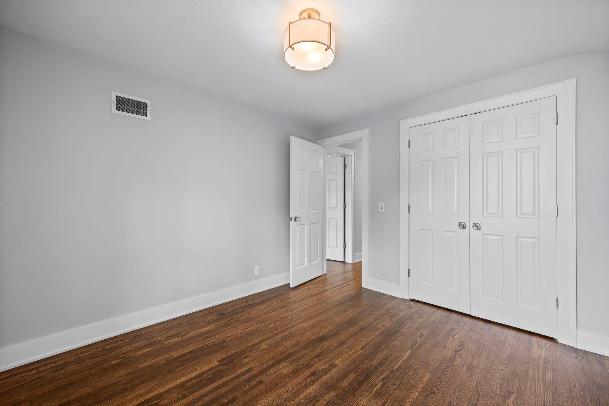 Minneapolis, Minnesota, 55435, United States, 5 Bedrooms Bedrooms, ,5 BathroomsBathrooms,Residential,Active,1944270