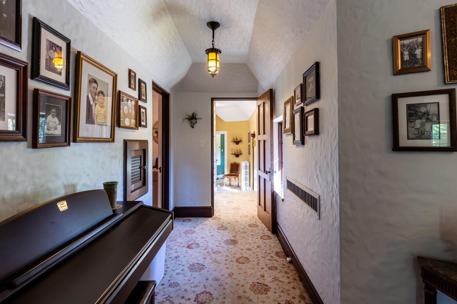 Winona, Minnesota, 55987, United States, 6 Bedrooms Bedrooms, ,6 BathroomsBathrooms,Residential,Active,1926925