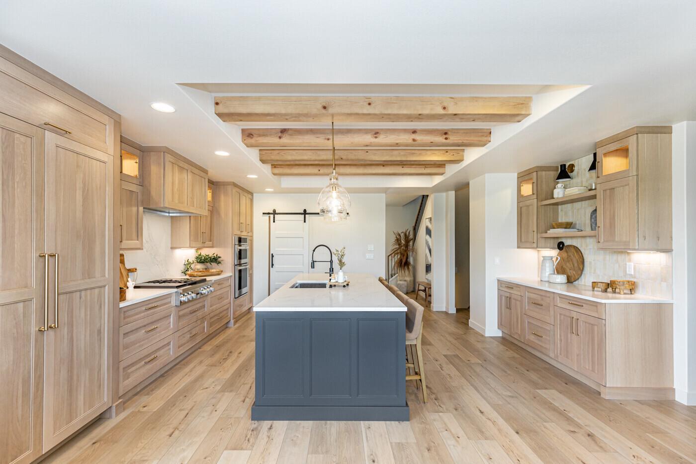 Fargo, North Dakota, 58104, United States, 6 Bedrooms Bedrooms, ,5 BathroomsBathrooms,Residential,Active,2010195