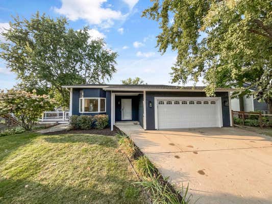 327 OAKWOOD DR, SAINT PAUL, MN 55126 - Image 1