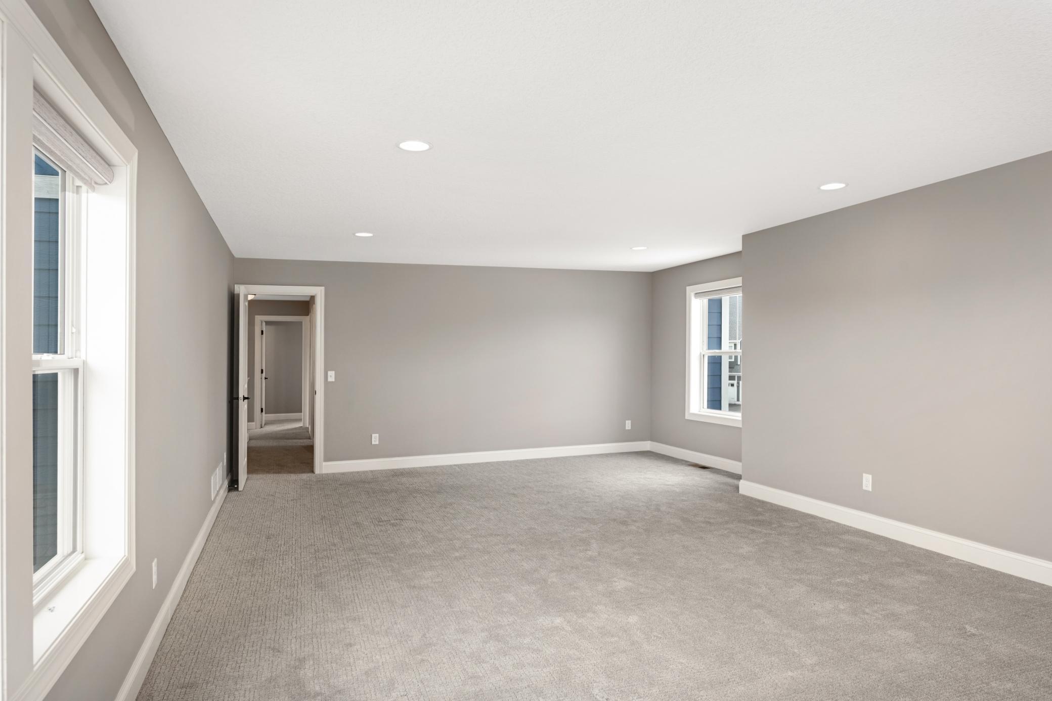 Lakeville, Minnesota, 55044, United States, 5 Bedrooms Bedrooms, ,6 BathroomsBathrooms,Residential,Active,1943786