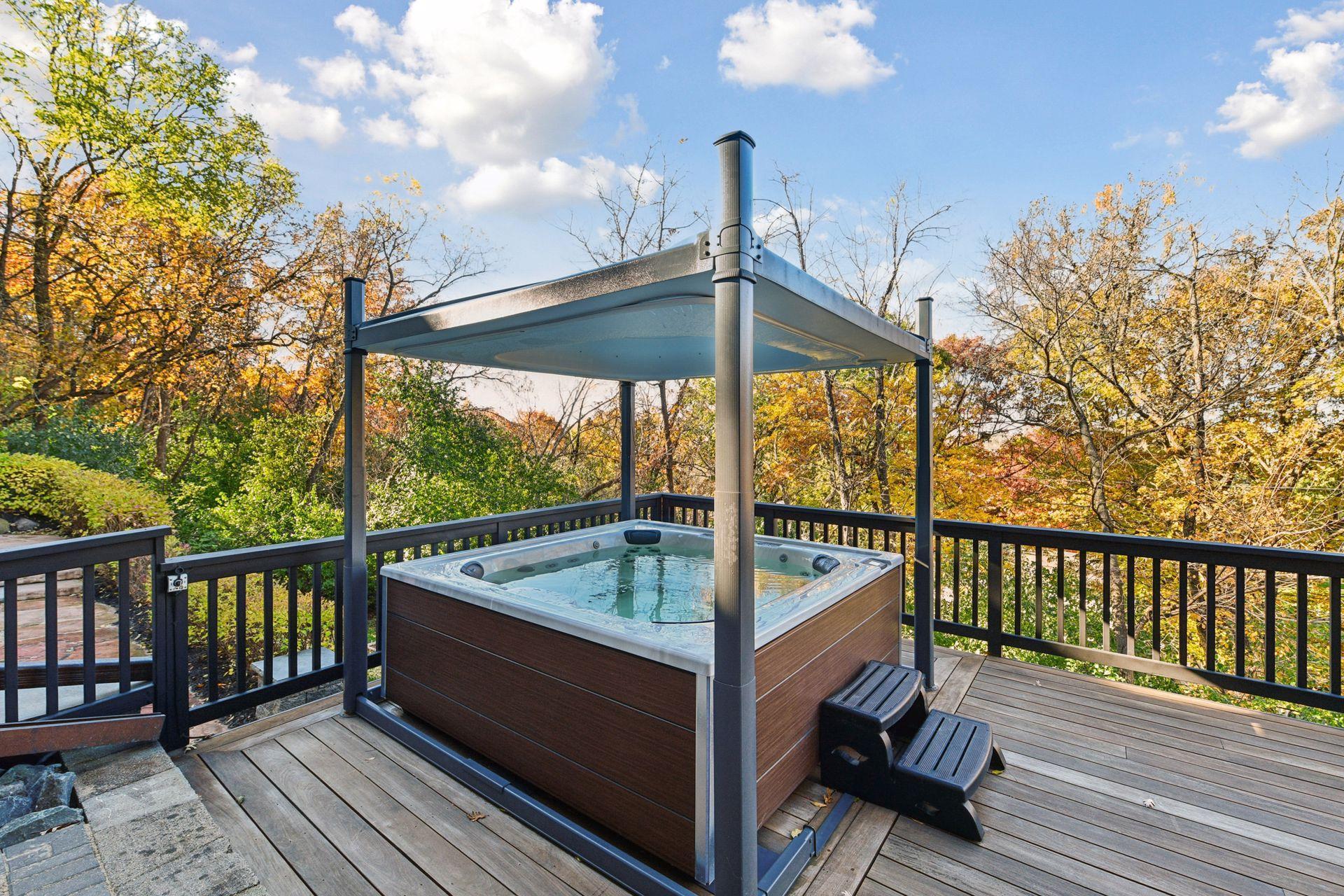 Minneapolis, Minnesota, 55439, United States, 5 Bedrooms Bedrooms, ,6 BathroomsBathrooms,Residential,Active,1987211