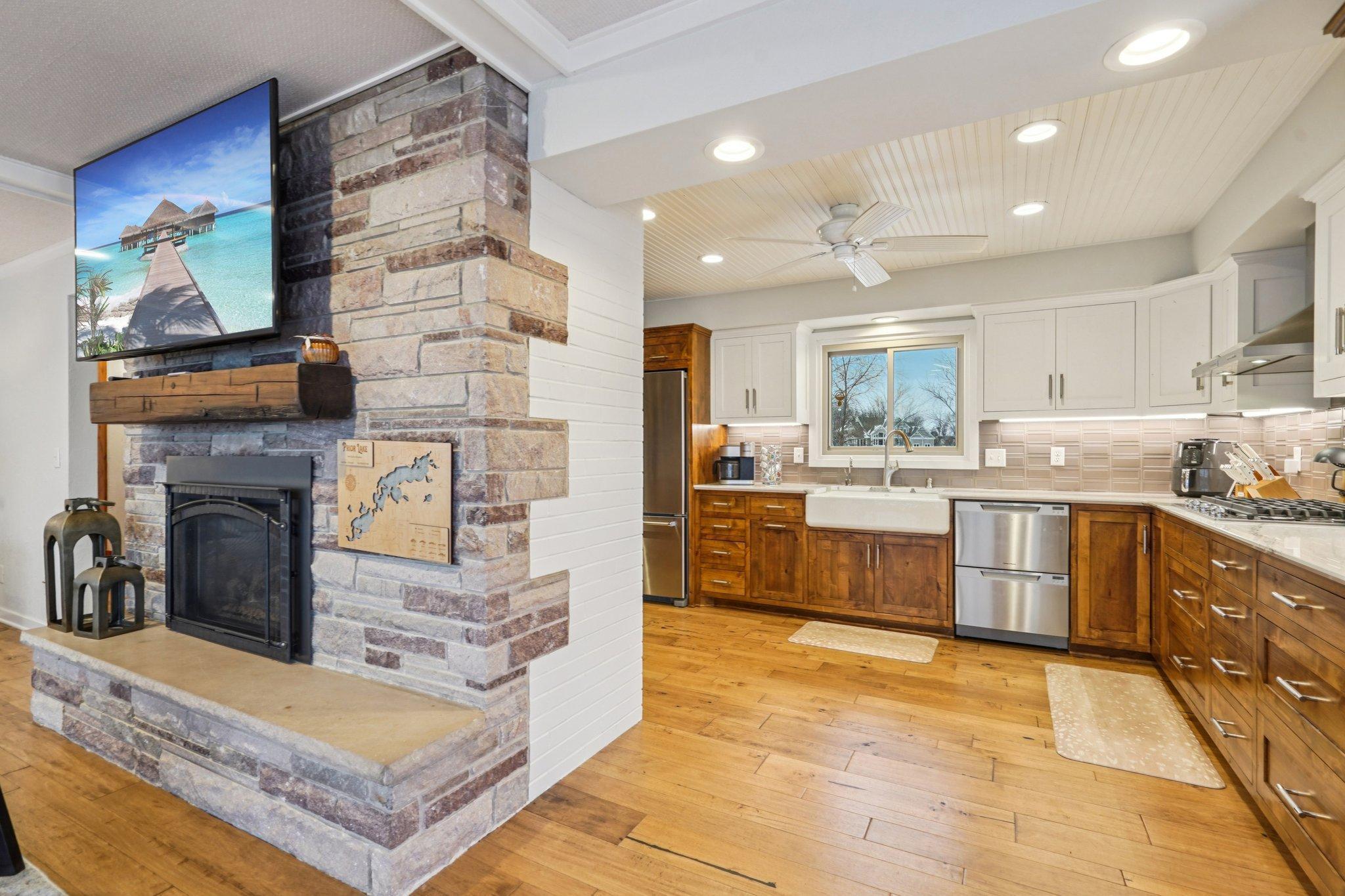 Prior Lake, Minnesota, 55372, United States, 2 Bedrooms Bedrooms, ,2 BathroomsBathrooms,Residential,Active,1999912